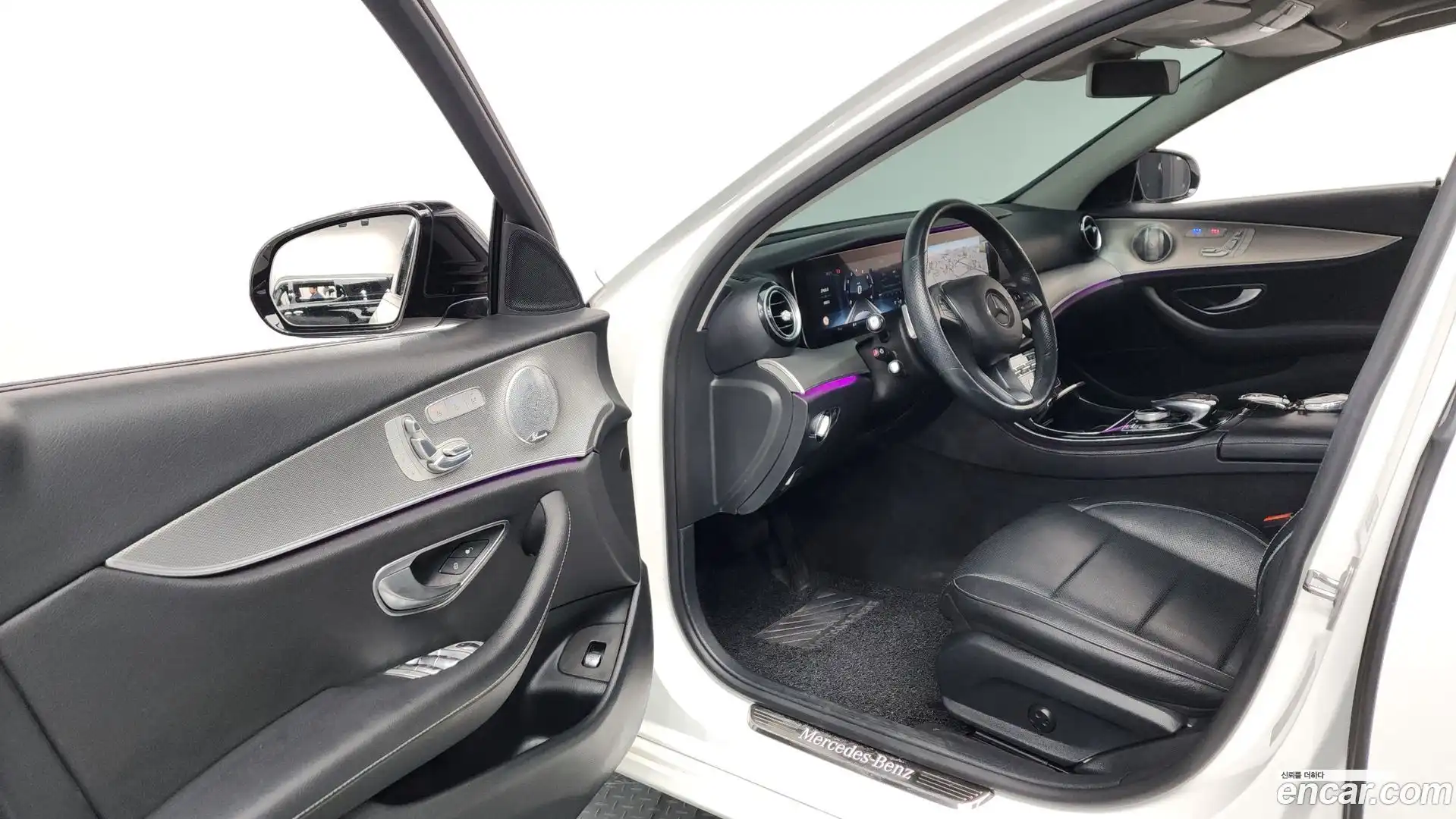 E-Class Mercedes-Benz 2016.8-INNER-010