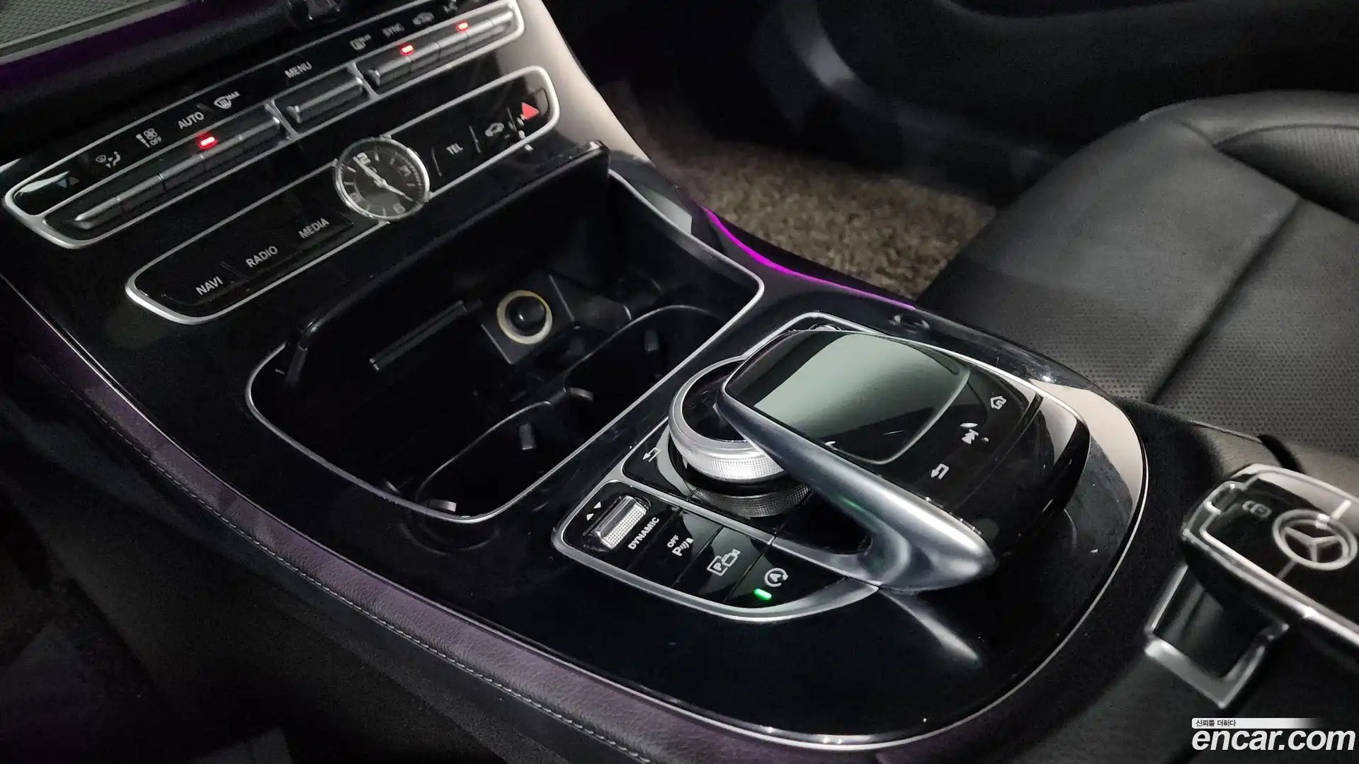 E-Class Mercedes-Benz 2016.8-OPTION-022