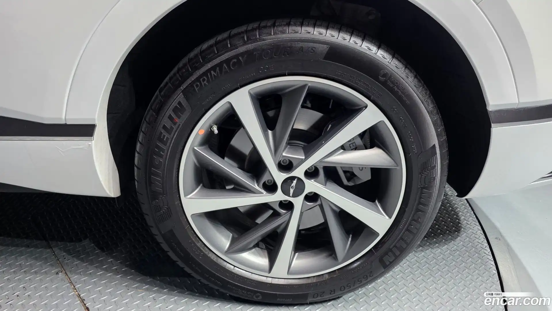 GV80 Genesis 2026.0-OUTER-031