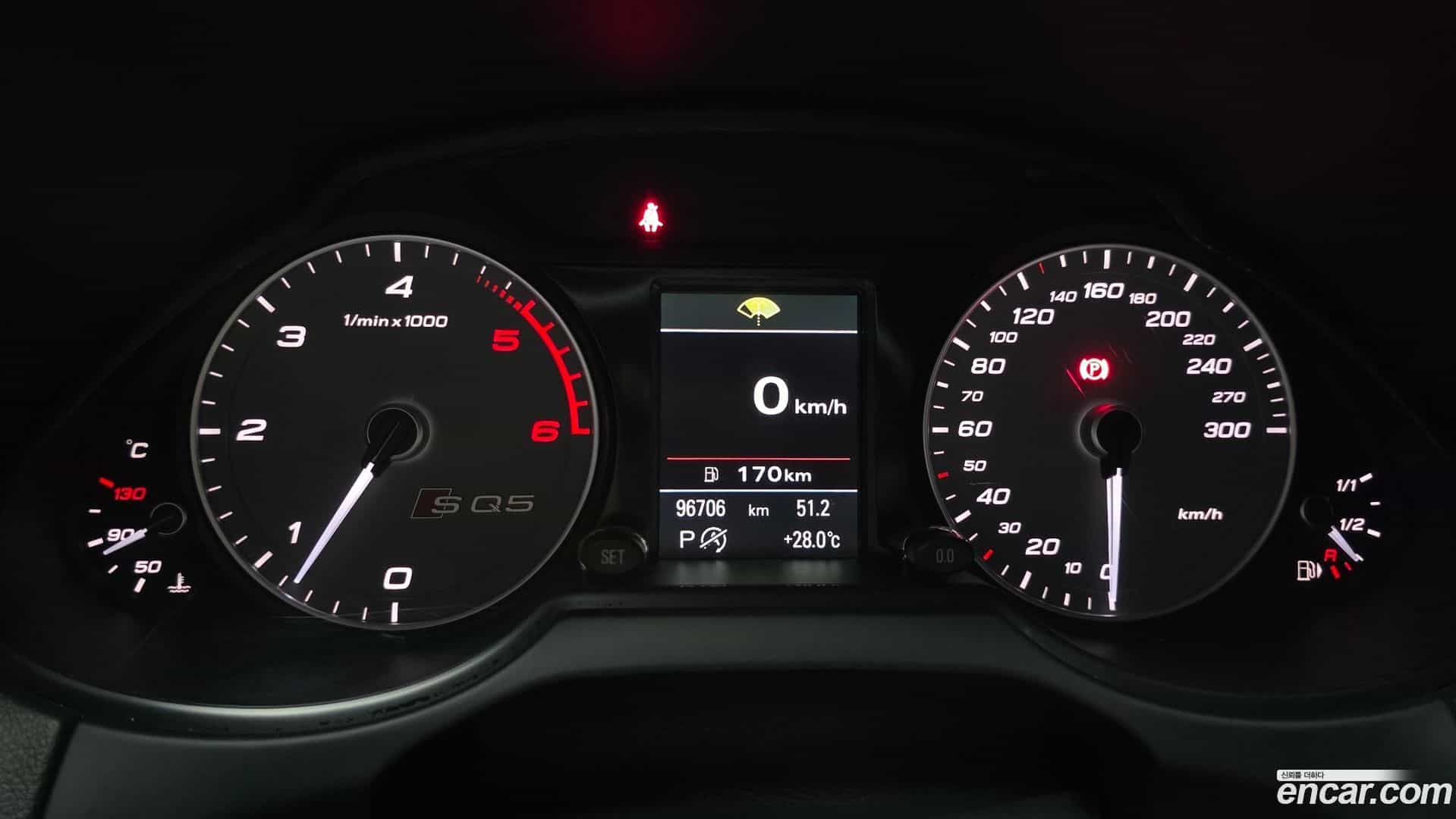 SQ5 Audi 2015.8-INNER-008