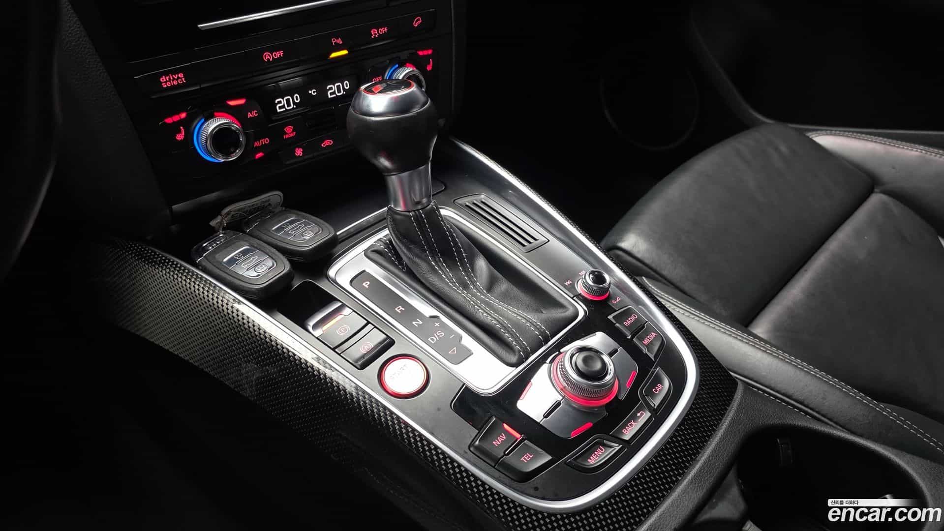 SQ5 Audi 2015.8-INNER-009