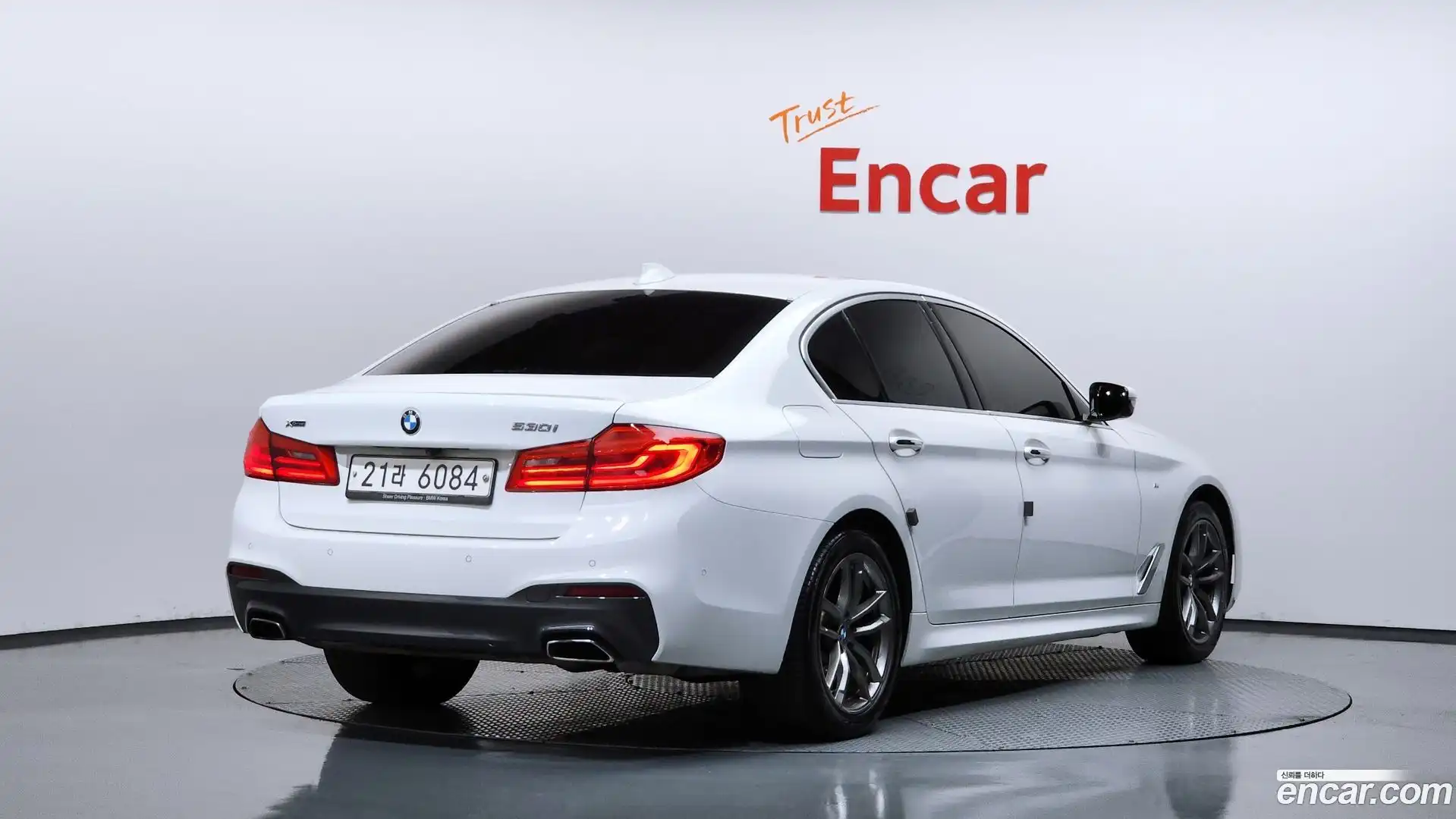 5-Series BMW 2018.1-OUTER-002
