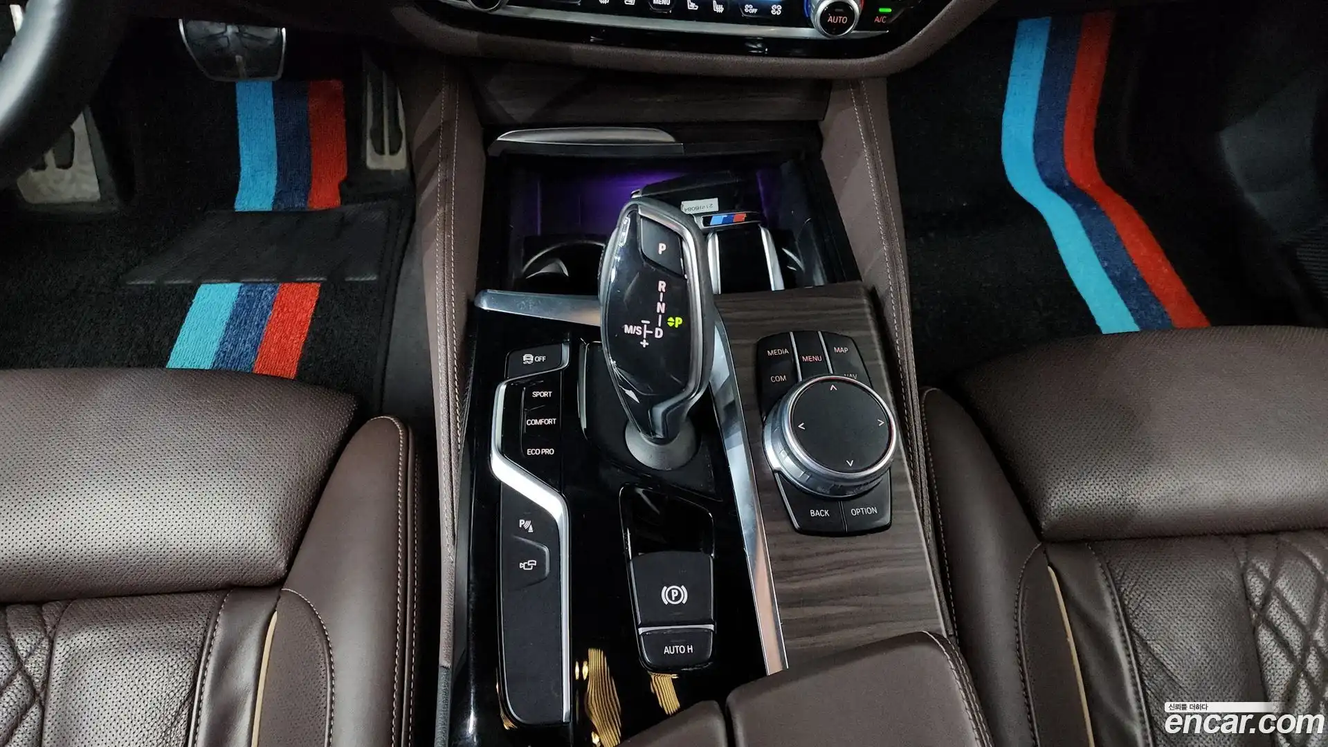 5-Series BMW 2018.1-INNER-009