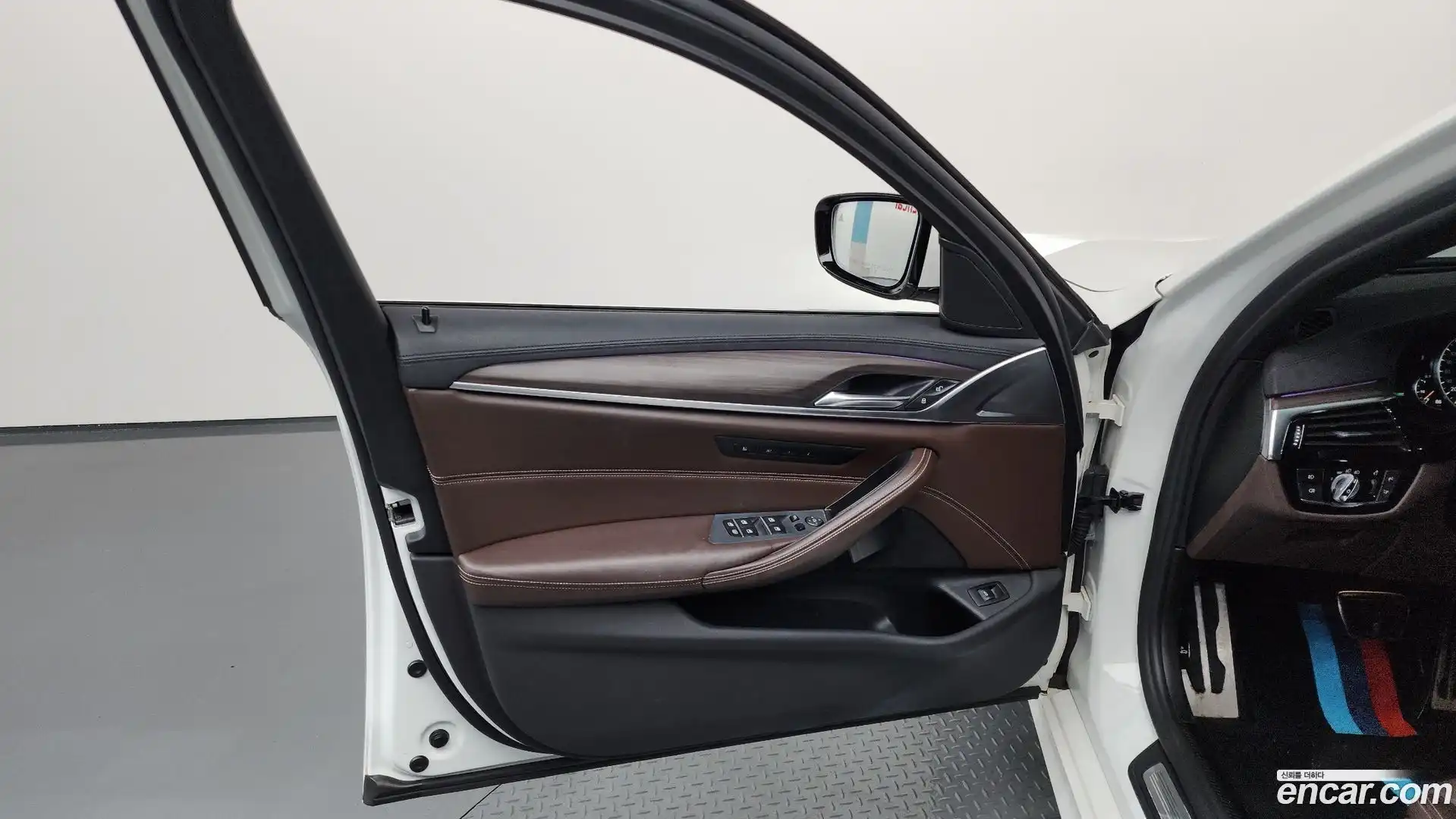 5-Series BMW 2018.1-INNER-034