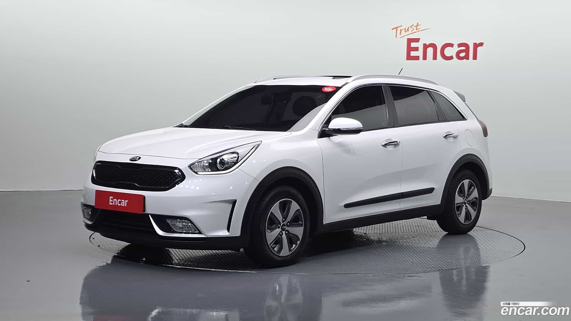 Niro Kia 2017.11-OUTER-001