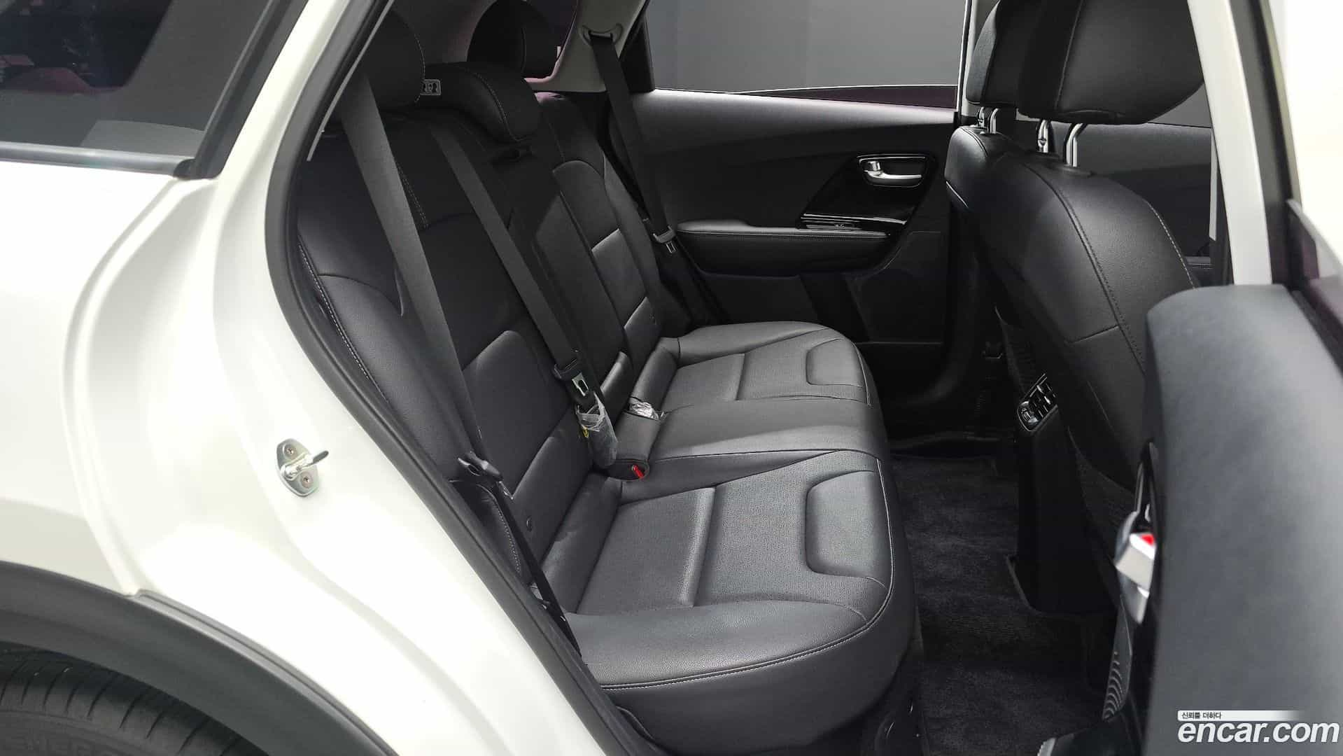 Niro Kia 2017.11-OPTION-015