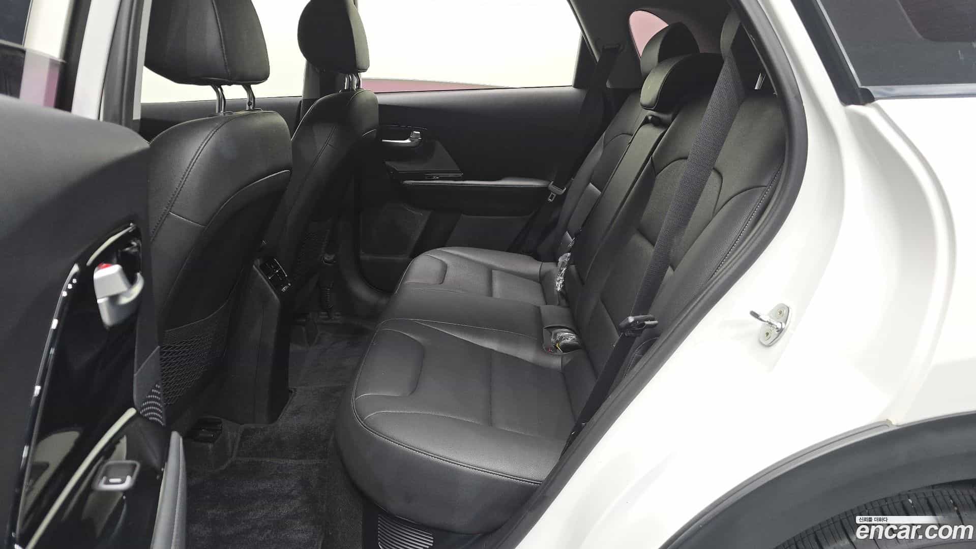 Niro Kia 2017.11-OPTION-016