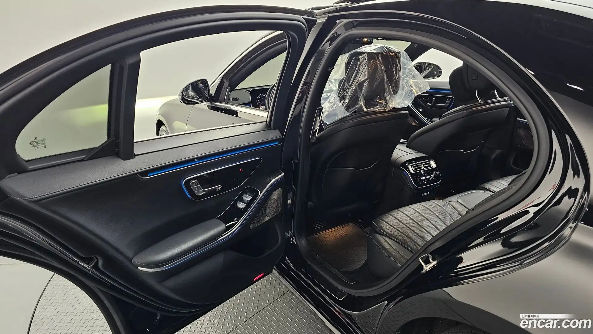 S-Class Mercedes-Benz 2022.4-OPTION-023