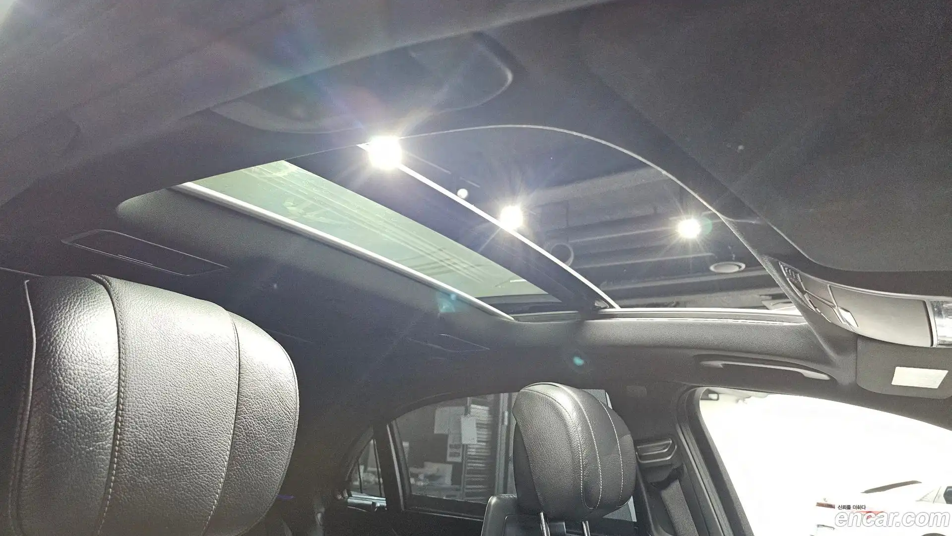 S-Class Mercedes-Benz 2015.1-OPTION-022