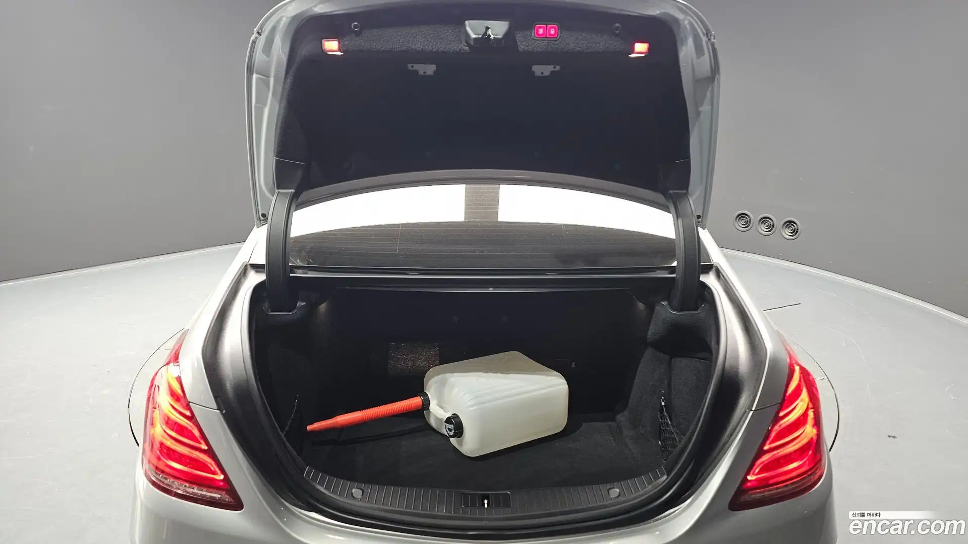 S-Class Mercedes-Benz 2015.1-OPTION-024