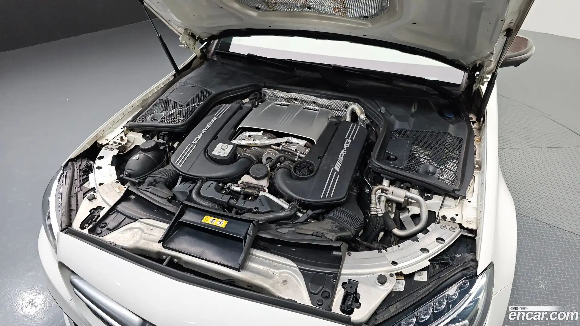 C-Class Mercedes-Benz 2018.6-OUTER-006