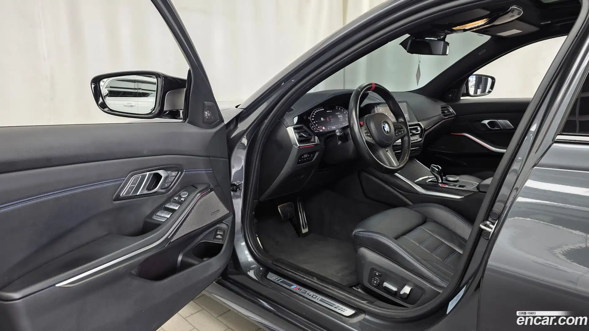 3-Series BMW 2021.2-INNER-010