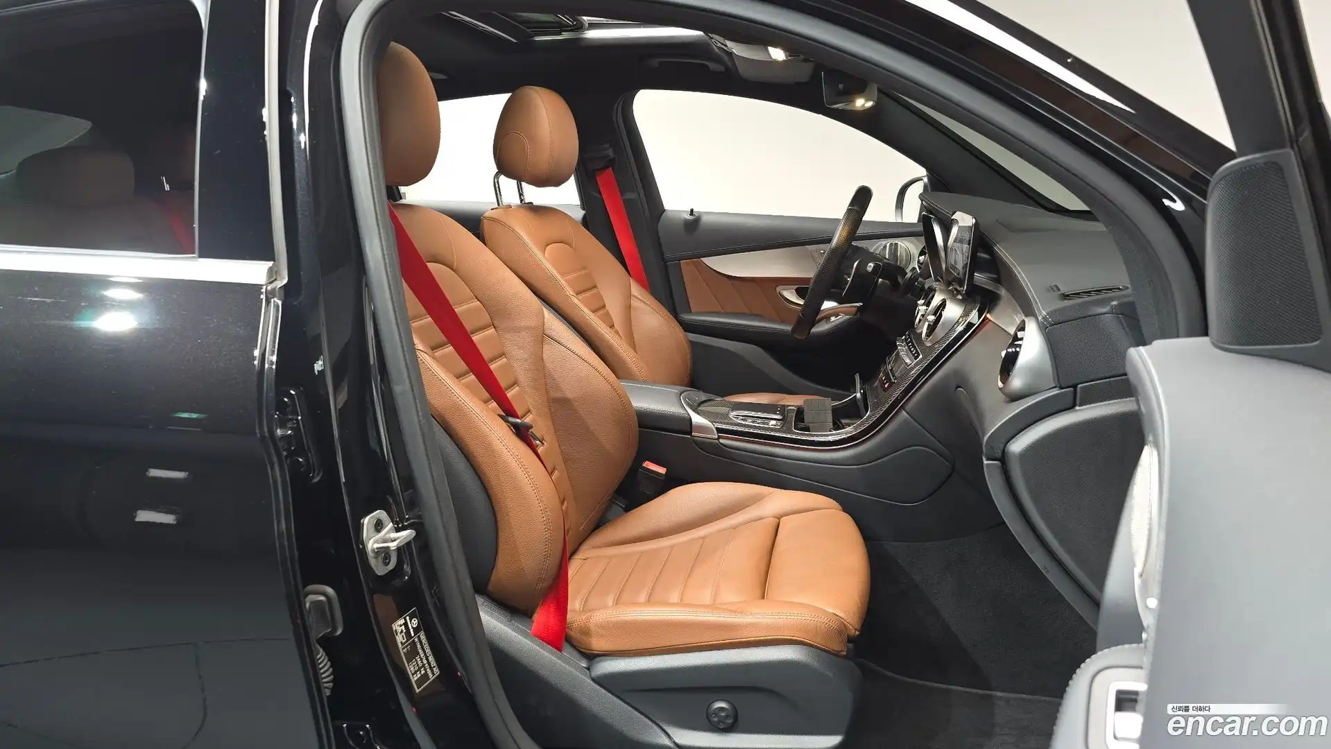 GLC-Class Mercedes-Benz 2021.6-OPTION-015