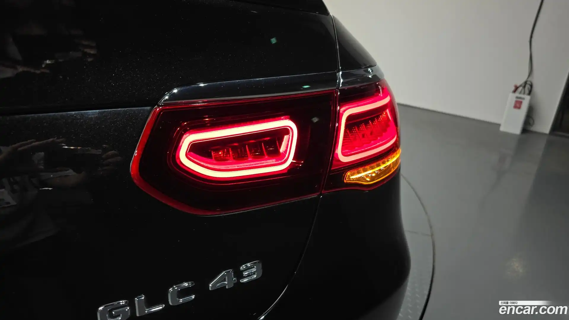 GLC-Class Mercedes-Benz 2021.6-OUTER-033