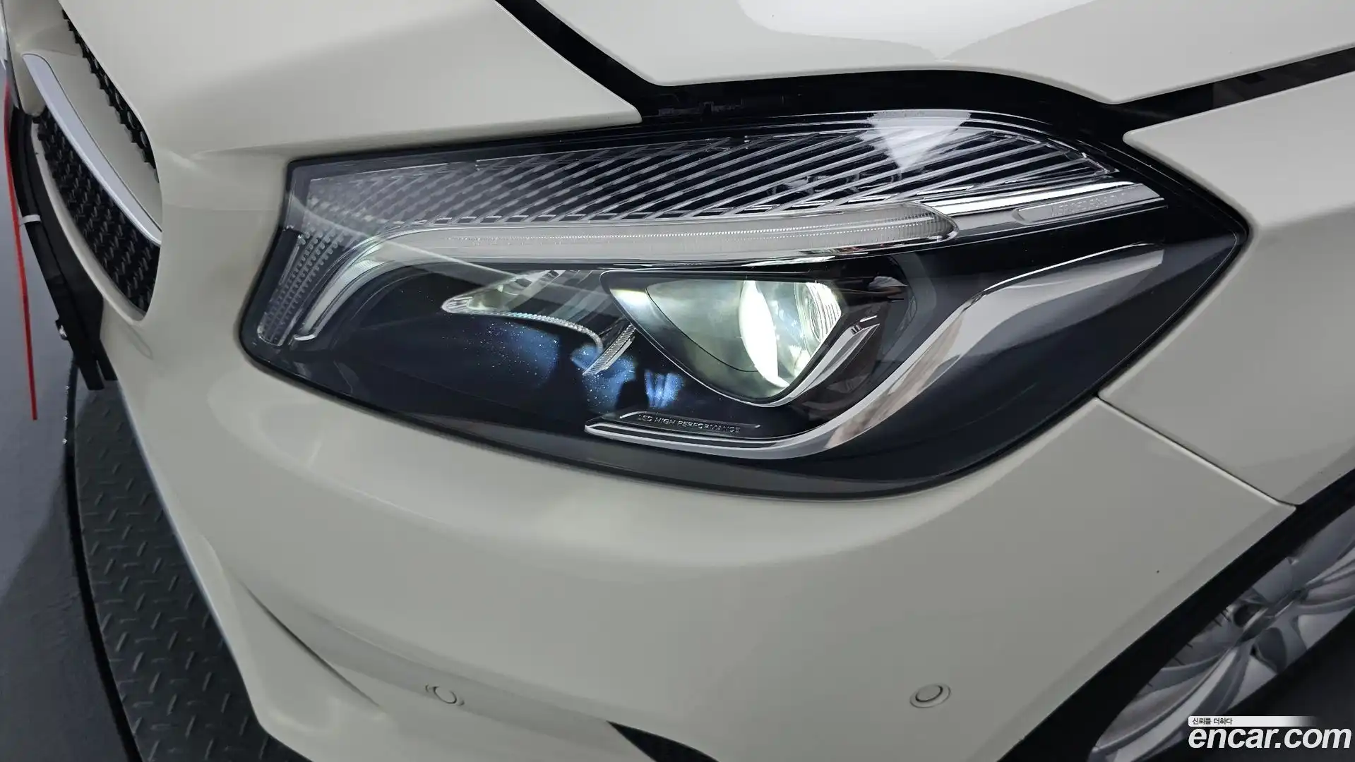 A-Class Mercedes-Benz 2016.10-OUTER-032