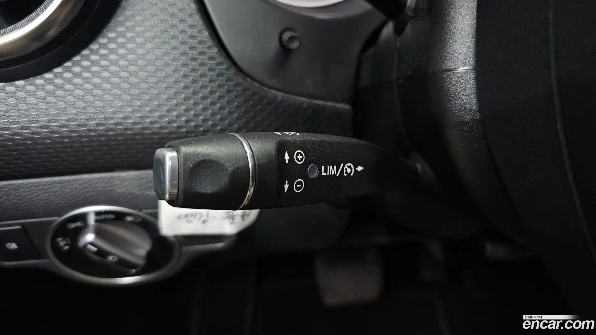 A-Class Mercedes-Benz 2016.10-OPTION-041