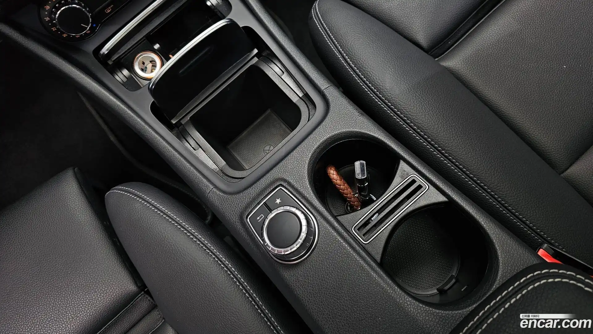 A-Class Mercedes-Benz 2016.10-OPTION-044