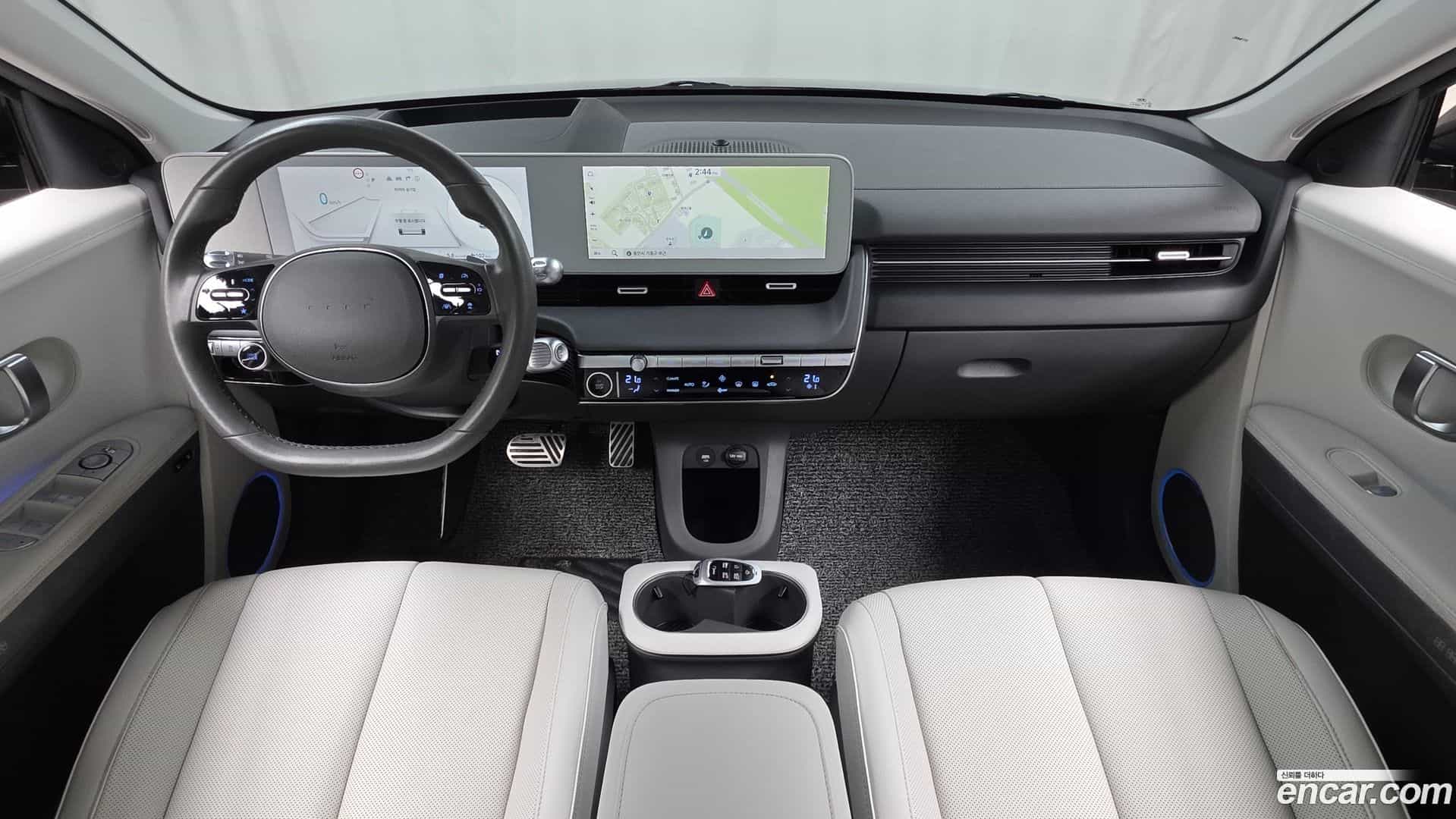 Ioniq5 Hyundai 2022.1-INNER-007