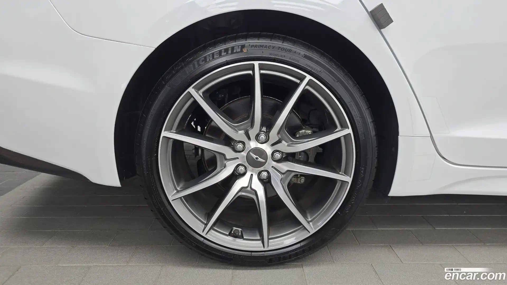 G70 Genesis 2020.5-OUTER-005