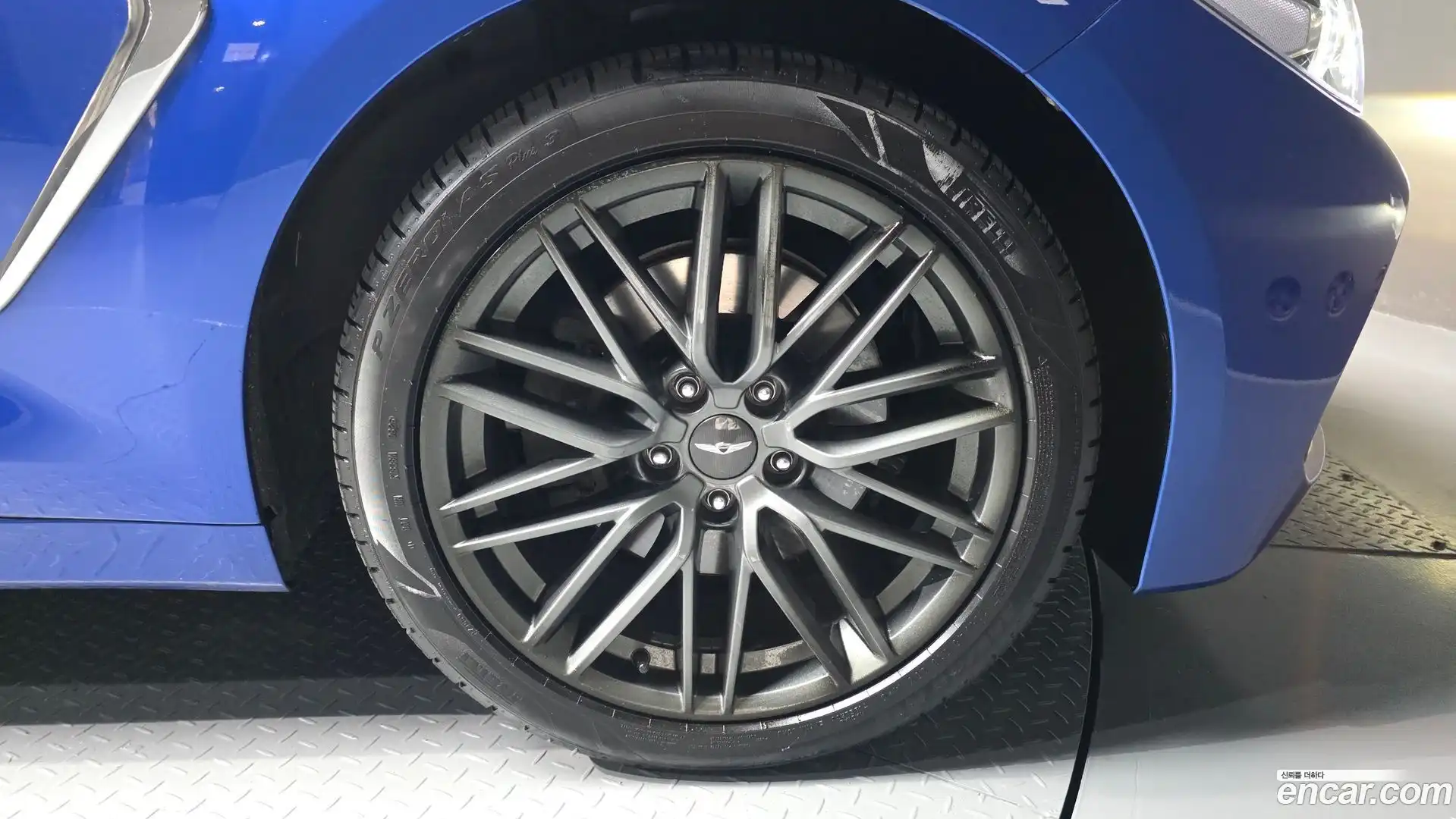 G70 Genesis 2018.6-OUTER-031