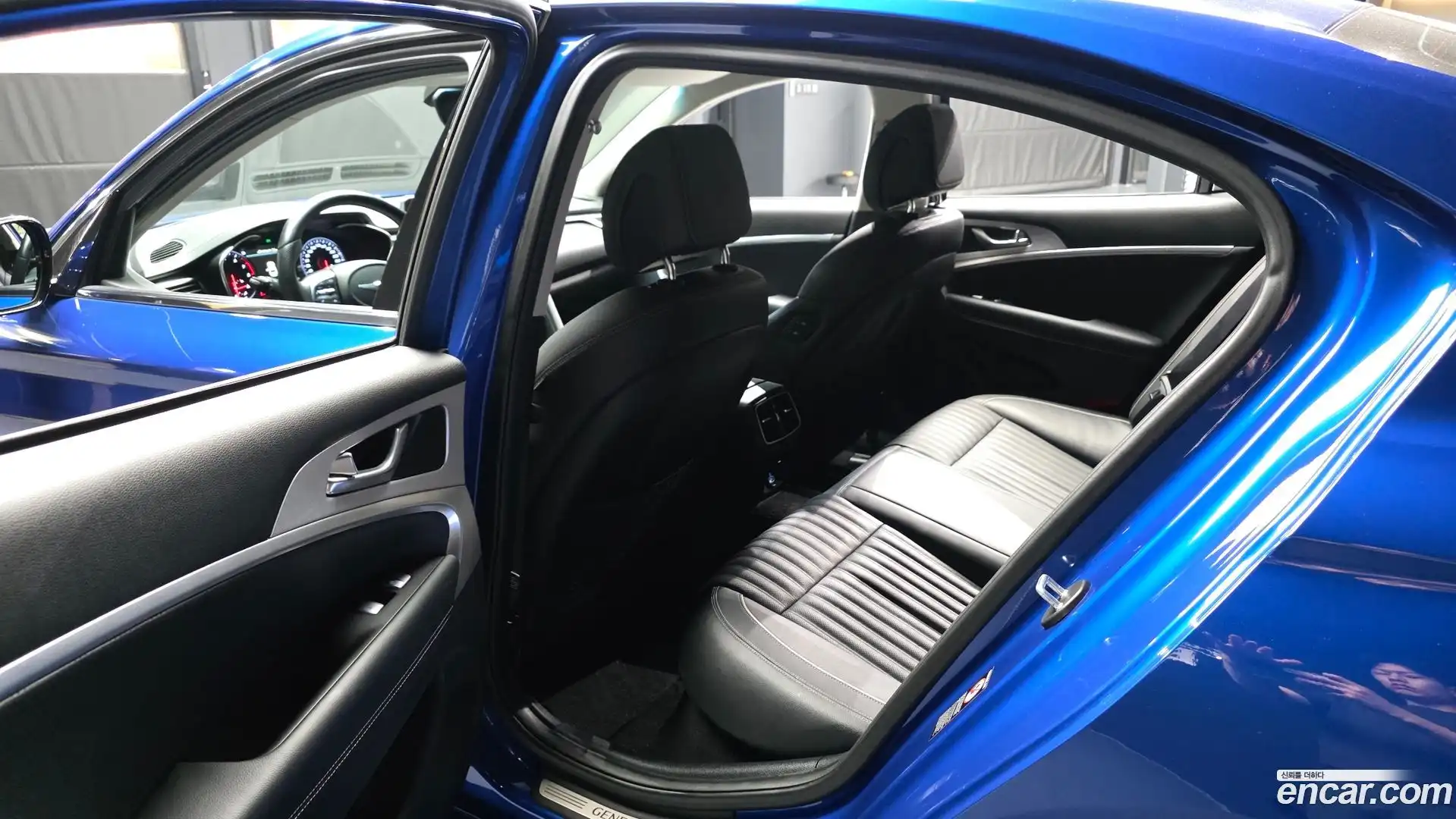G70 Genesis 2018.6-INNER-036