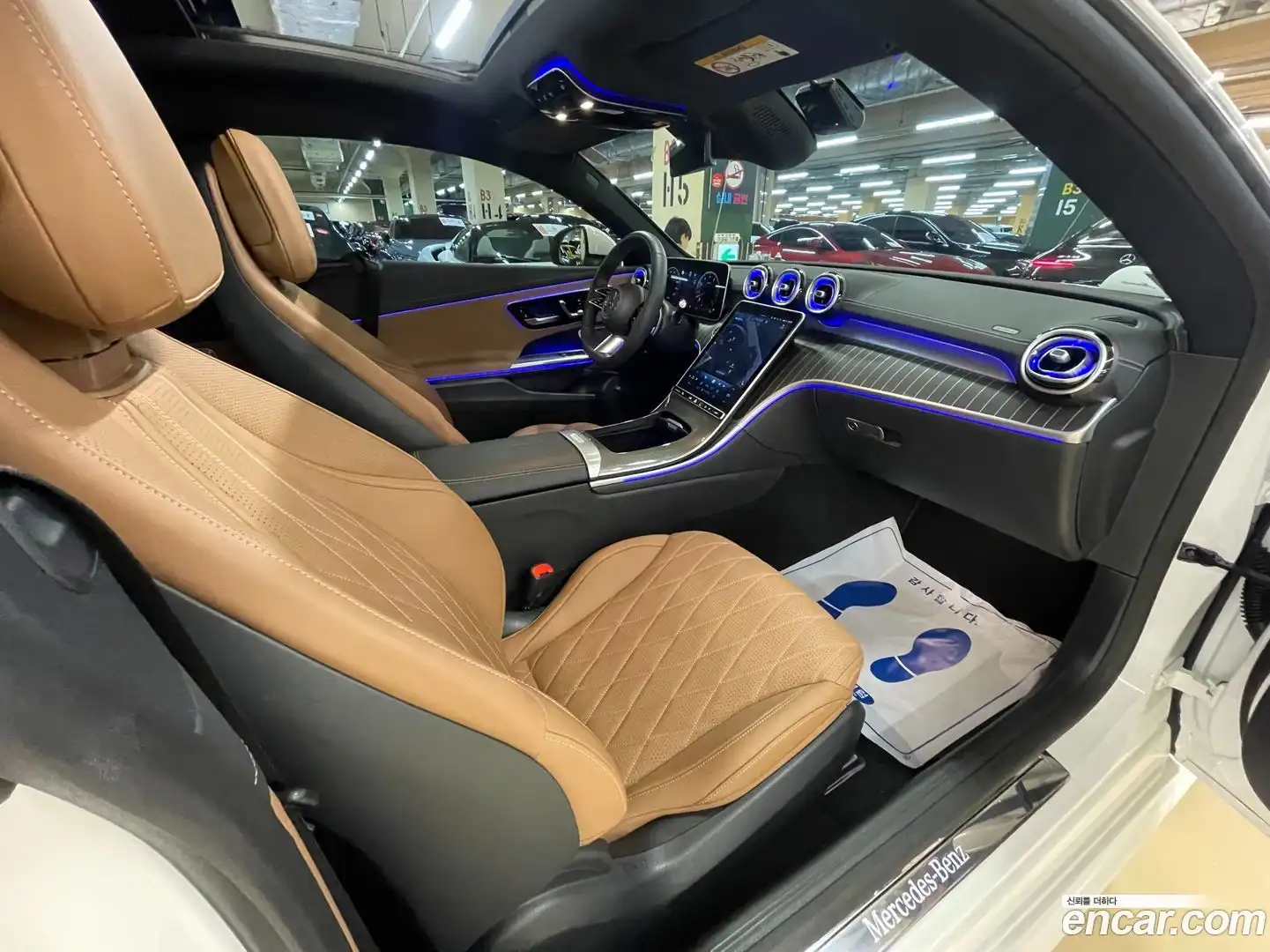 CLE-Class Mercedes-Benz 2024.8-INNER-010