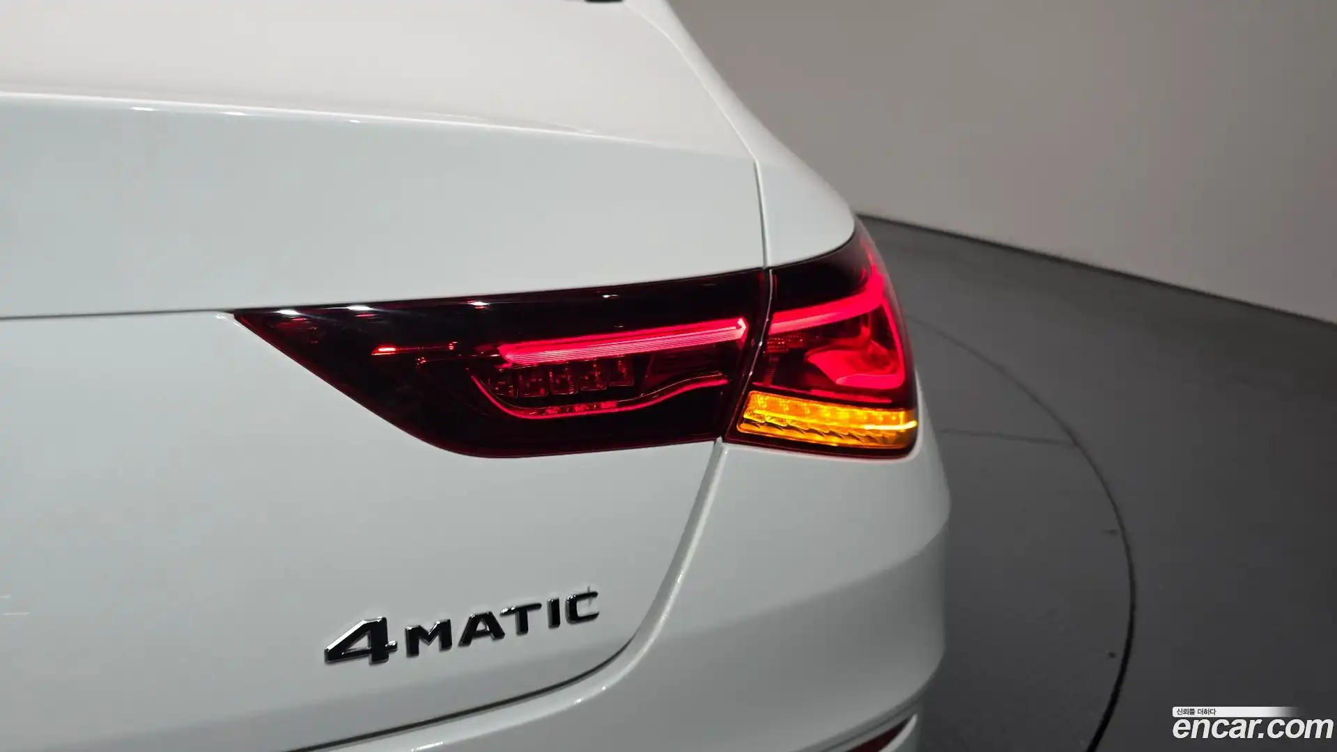 CLA-Class Mercedes-Benz 2020.2-OUTER-033