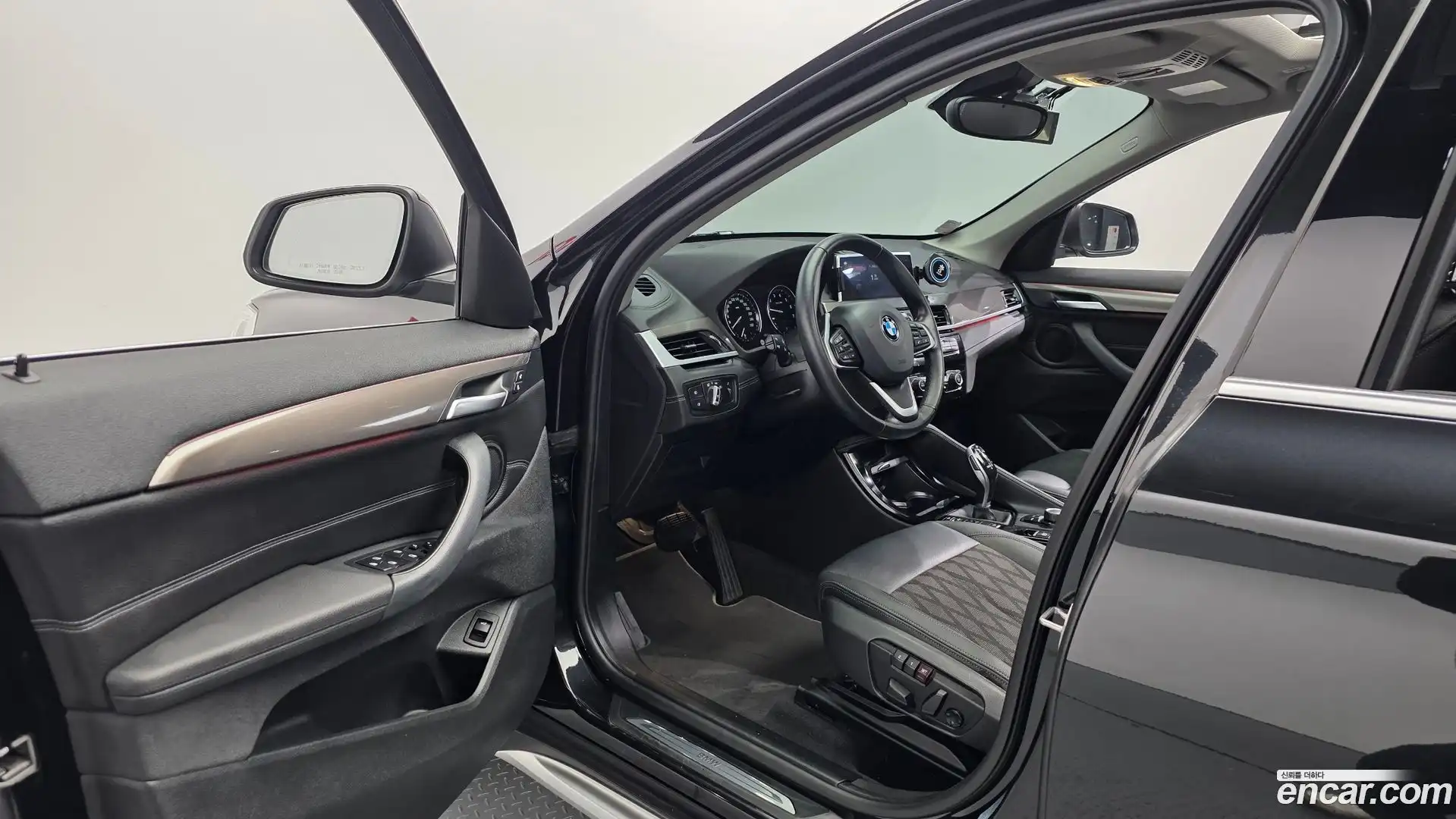 X1 BMW 2021.1-INNER-010