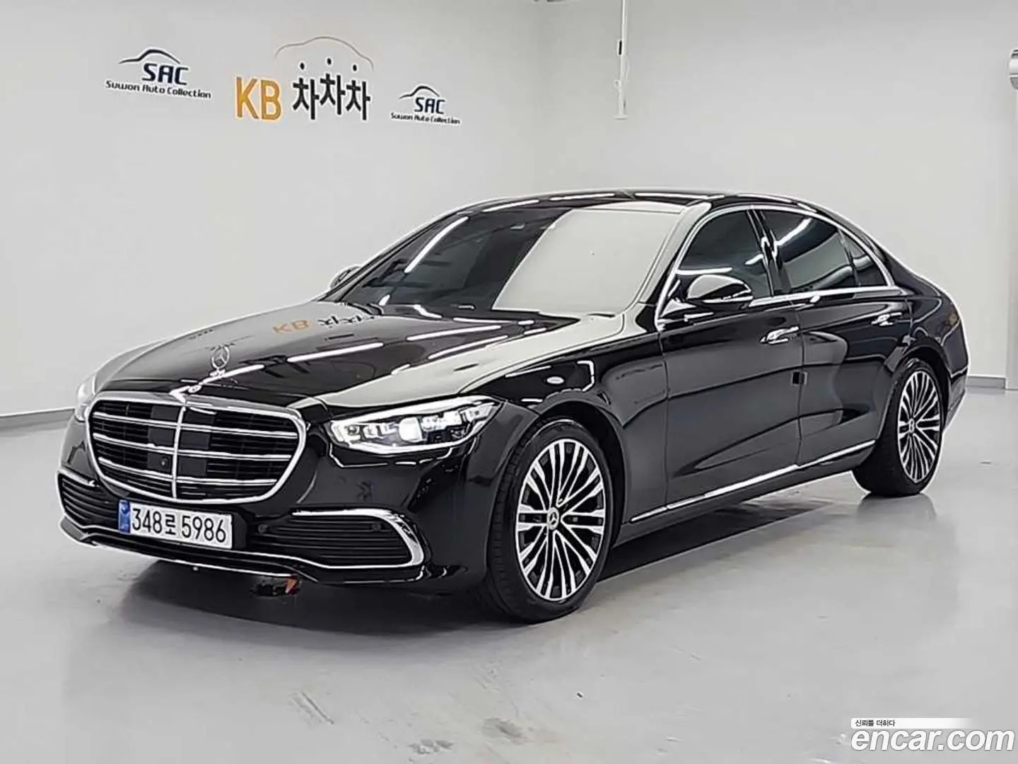 Main__Slider__Photo:S-Class Mercedes-Benz 2022.2-0