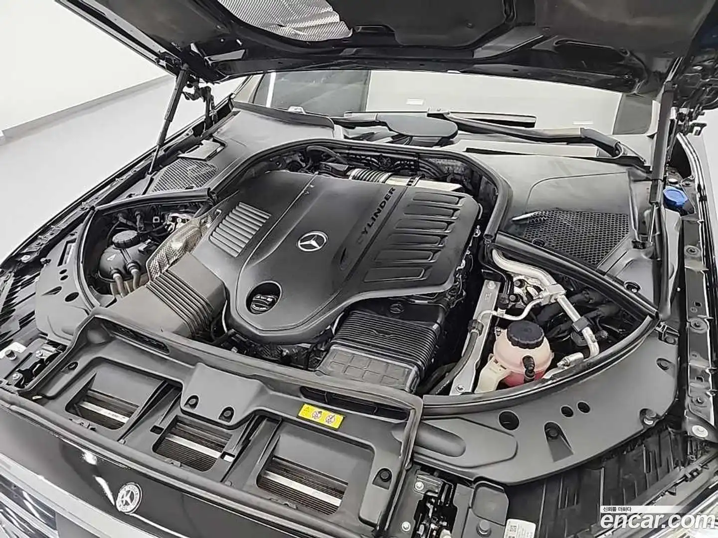S-Class Mercedes-Benz 2022.2-OUTER-005