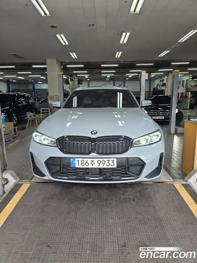 3-Series BMW 2023.5-OUTER-001