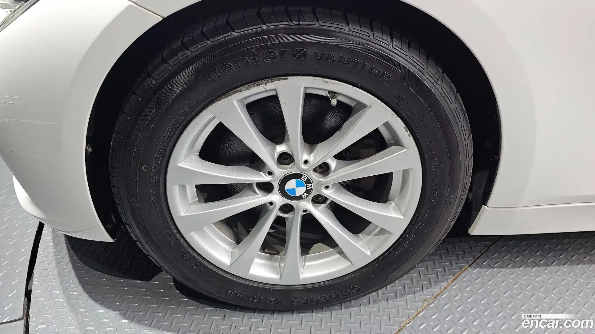 3-Series BMW 2017.1-OUTER-005