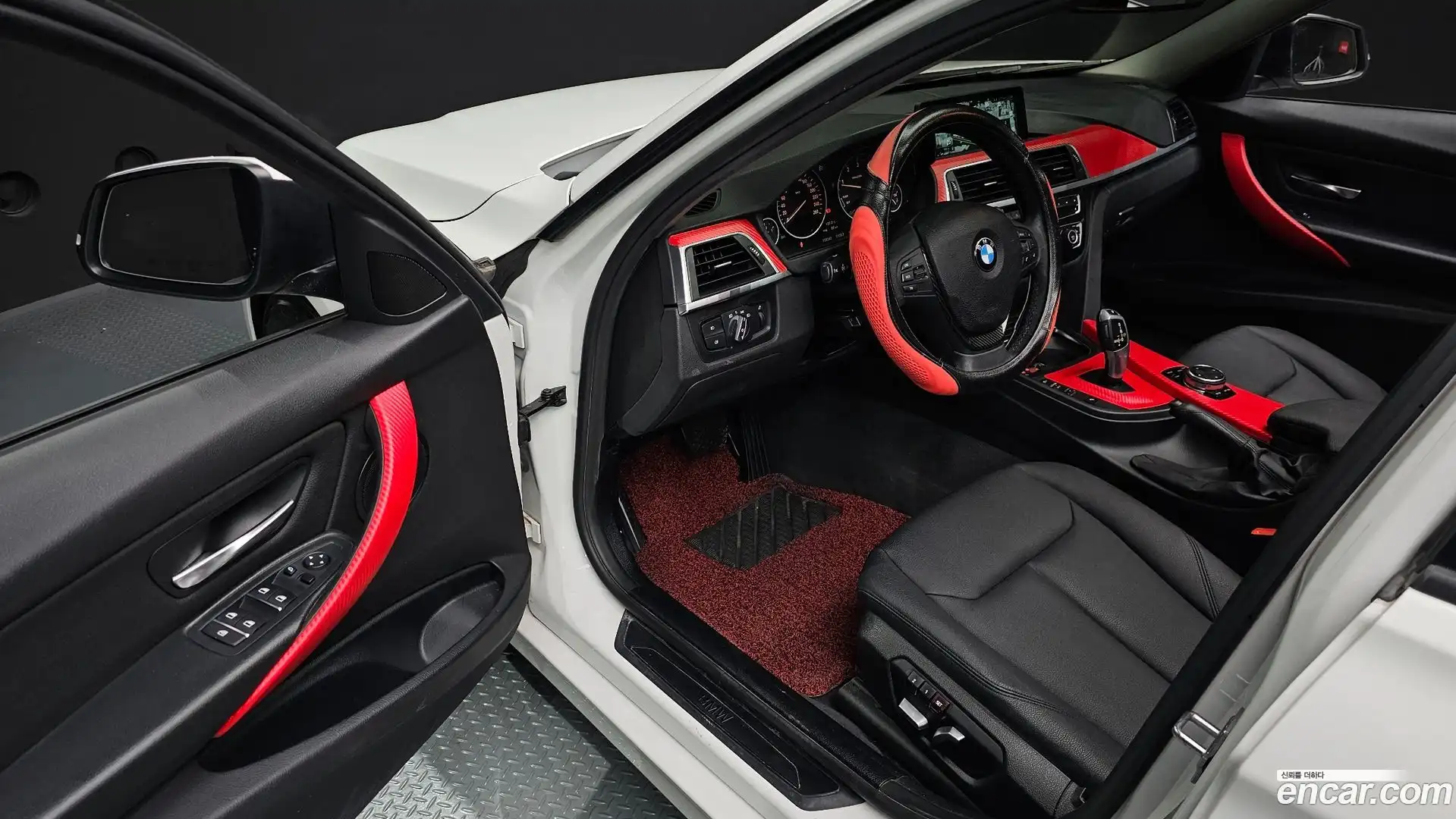 3-Series BMW 2017.1-INNER-010