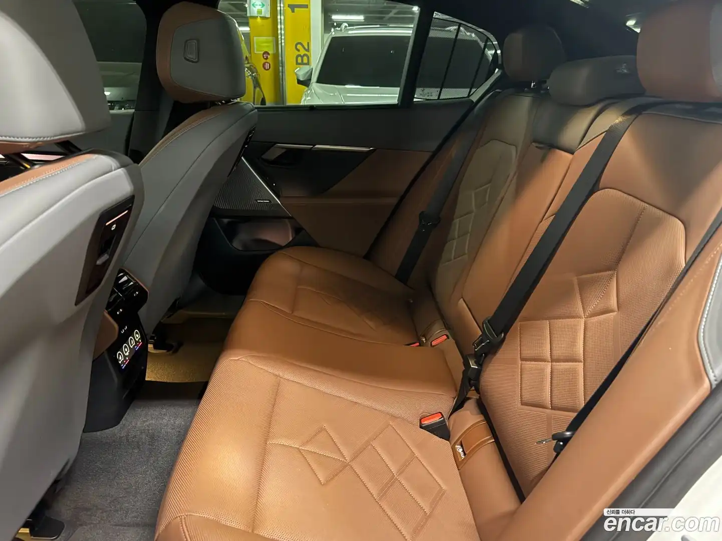 5-Series BMW 2025.5-OPTION-015