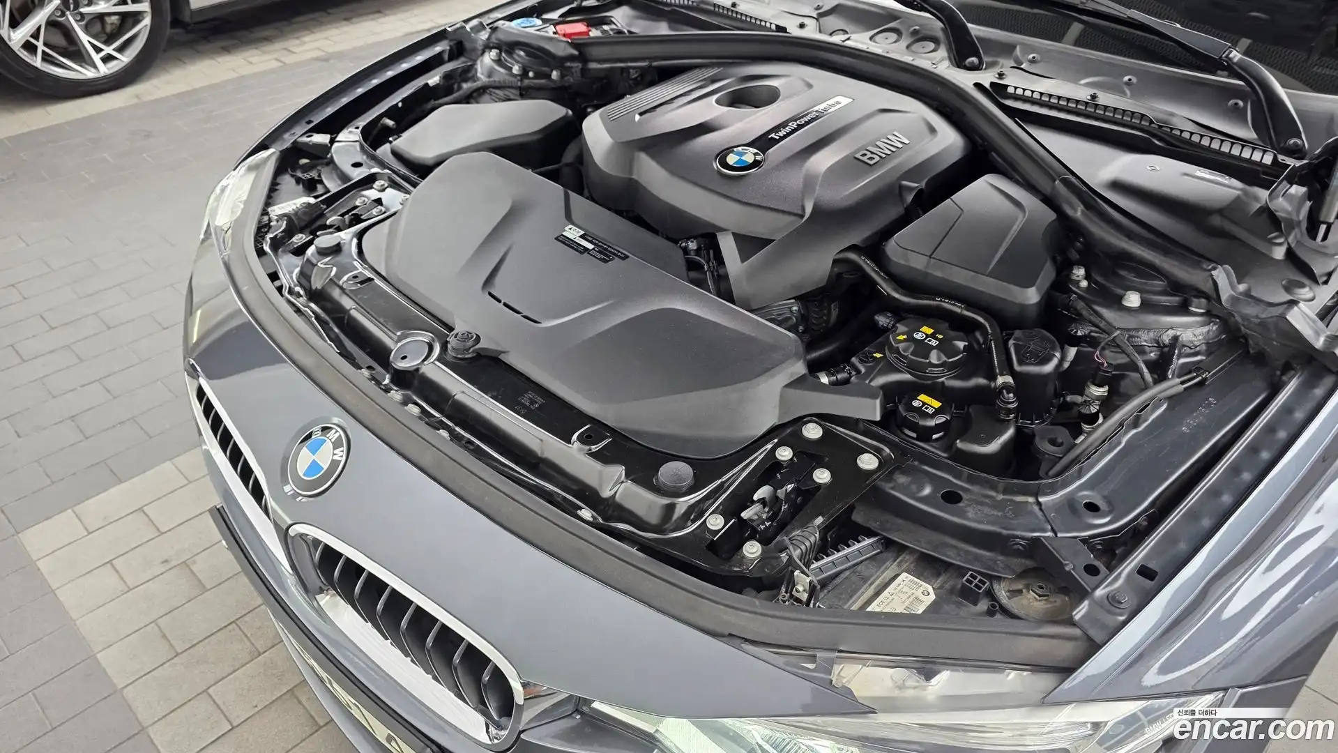 3-Series BMW 2017.9-OUTER-006
