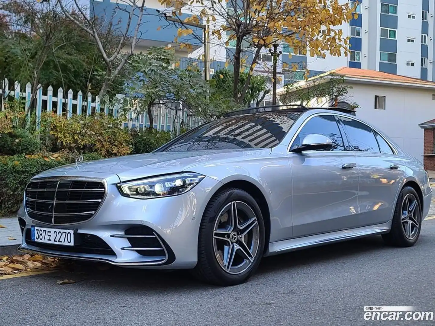 S-Class Mercedes-Benz 2022.6-OUTER-001