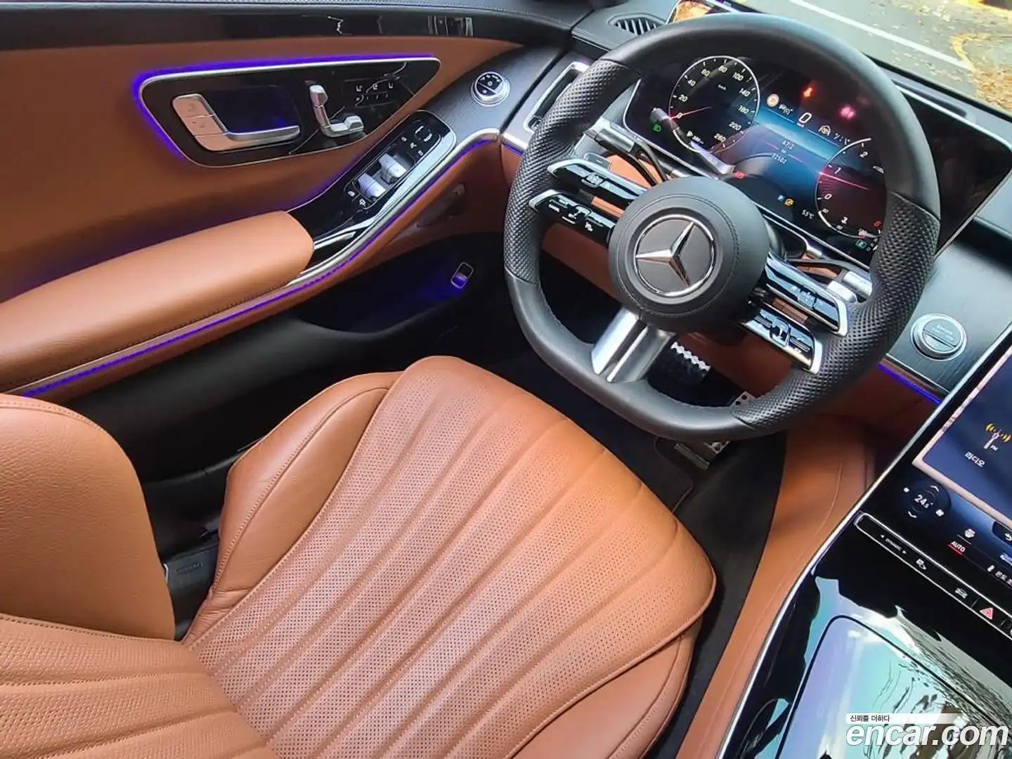 S-Class Mercedes-Benz 2022.6-OPTION-021