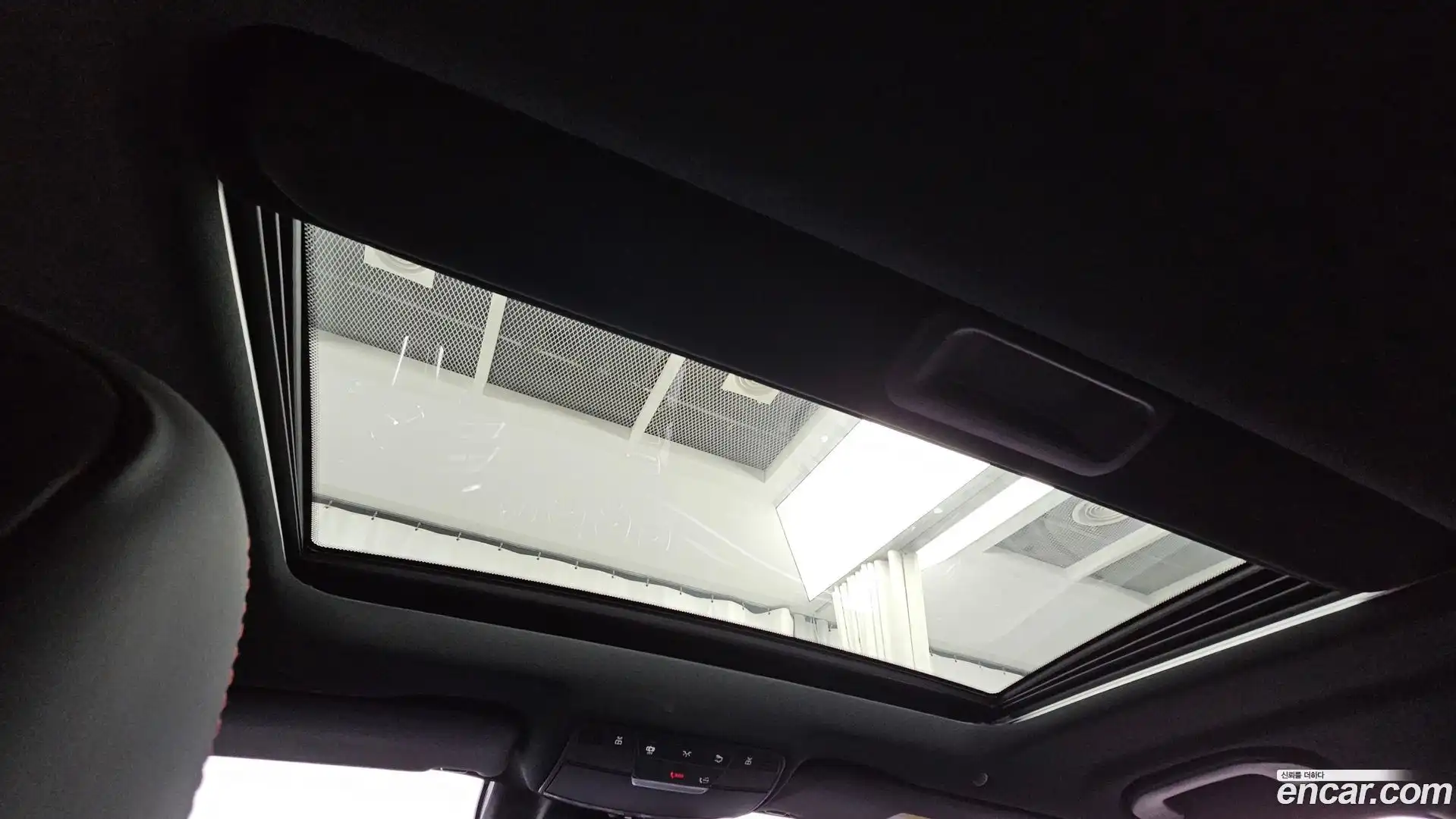 CLS-Class Mercedes-Benz 2022.3-OPTION-021