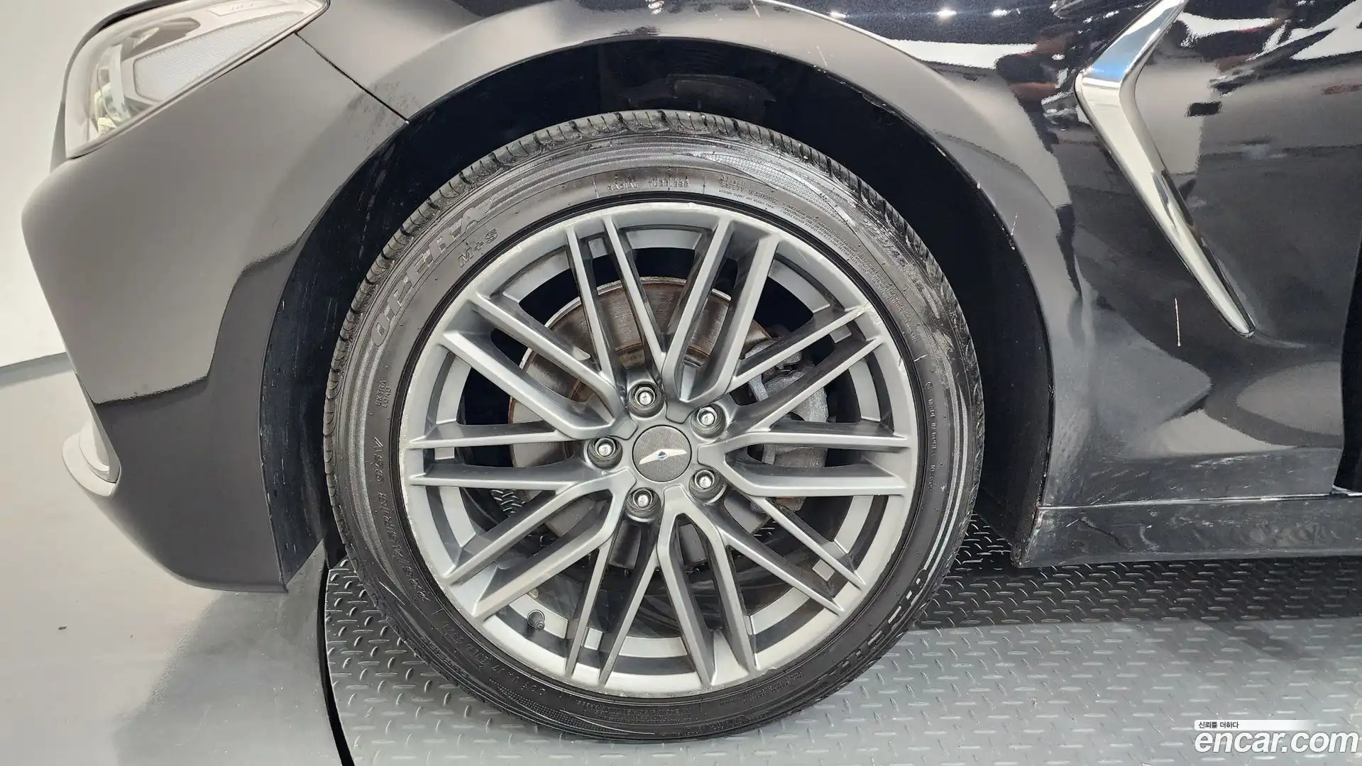 G70 Genesis 2017.9-OUTER-005