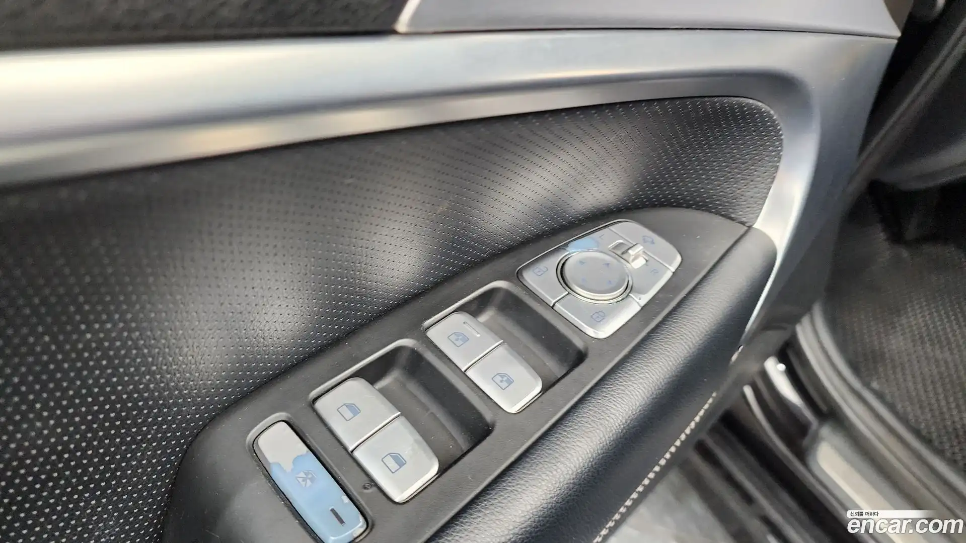 G70 Genesis 2017.9-OPTION-042