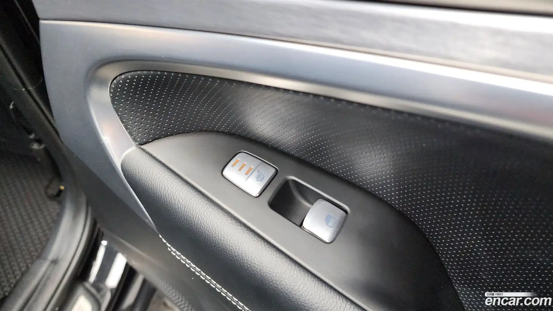 G70 Genesis 2017.9-OPTION-043