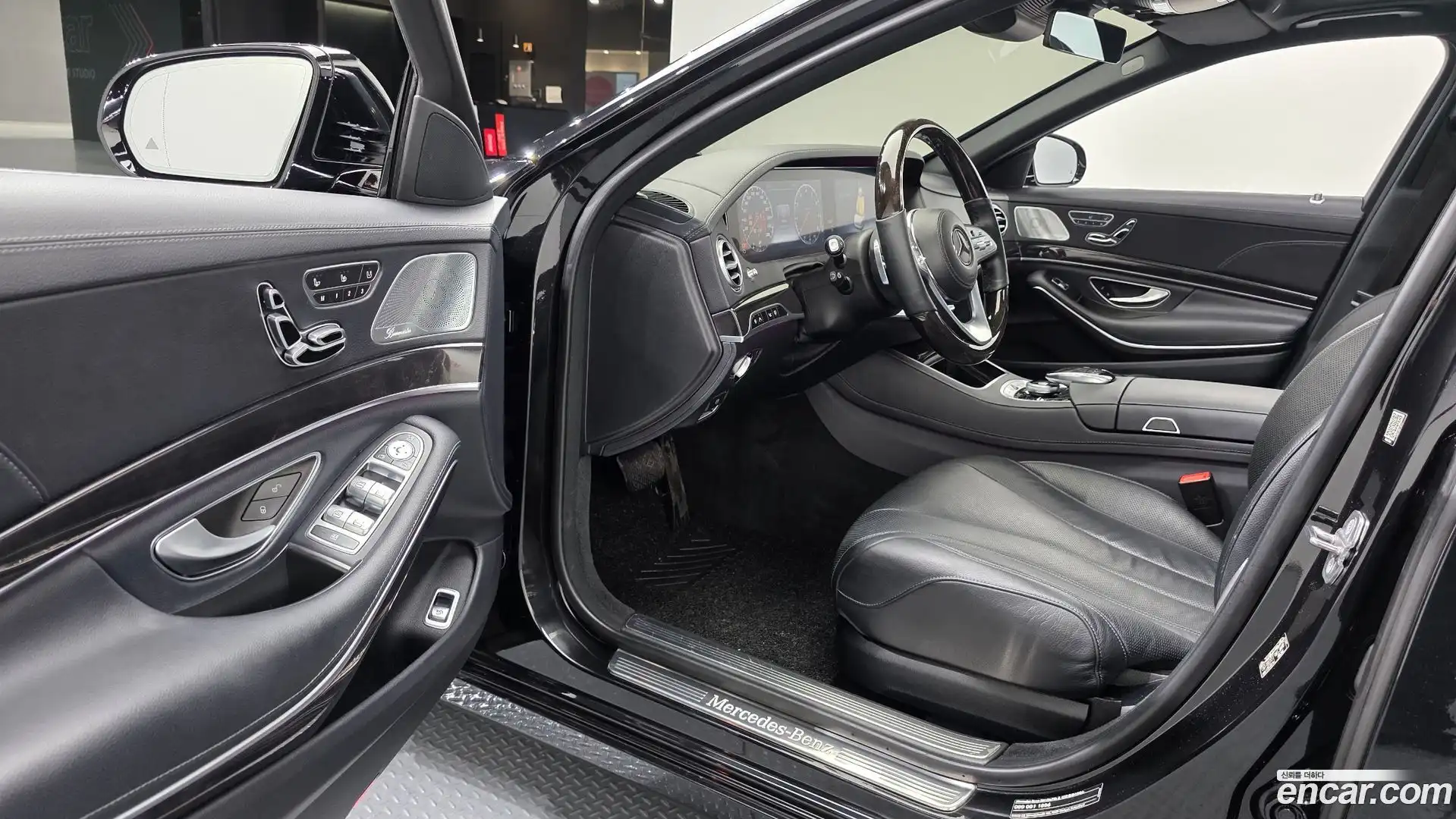 S-Class Mercedes-Benz 2019.7-INNER-010