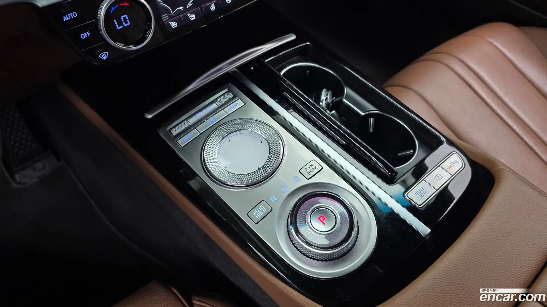 G80 Genesis 2022.1-INNER-009