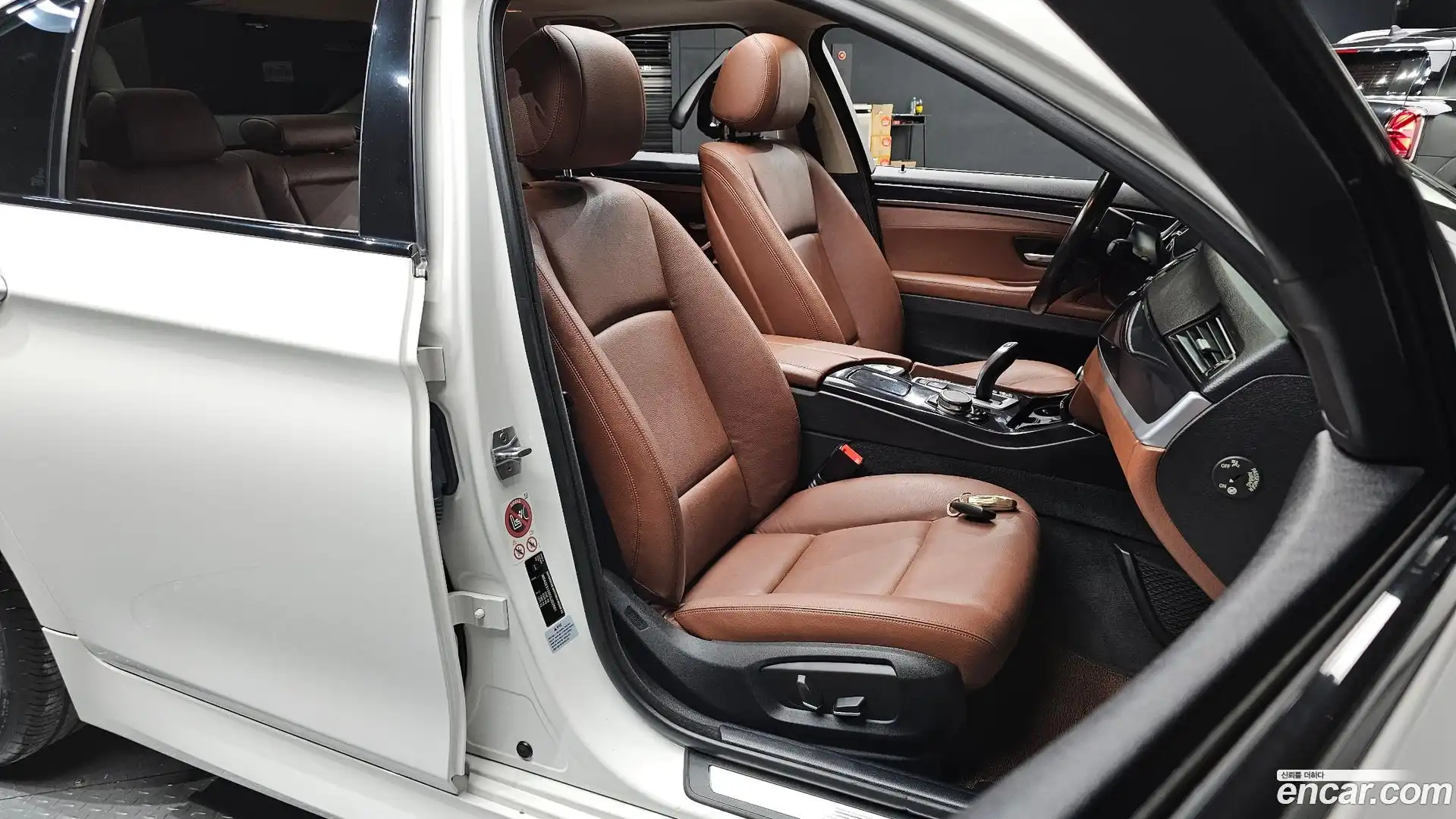 5-Series BMW 2016.9-INNER-036