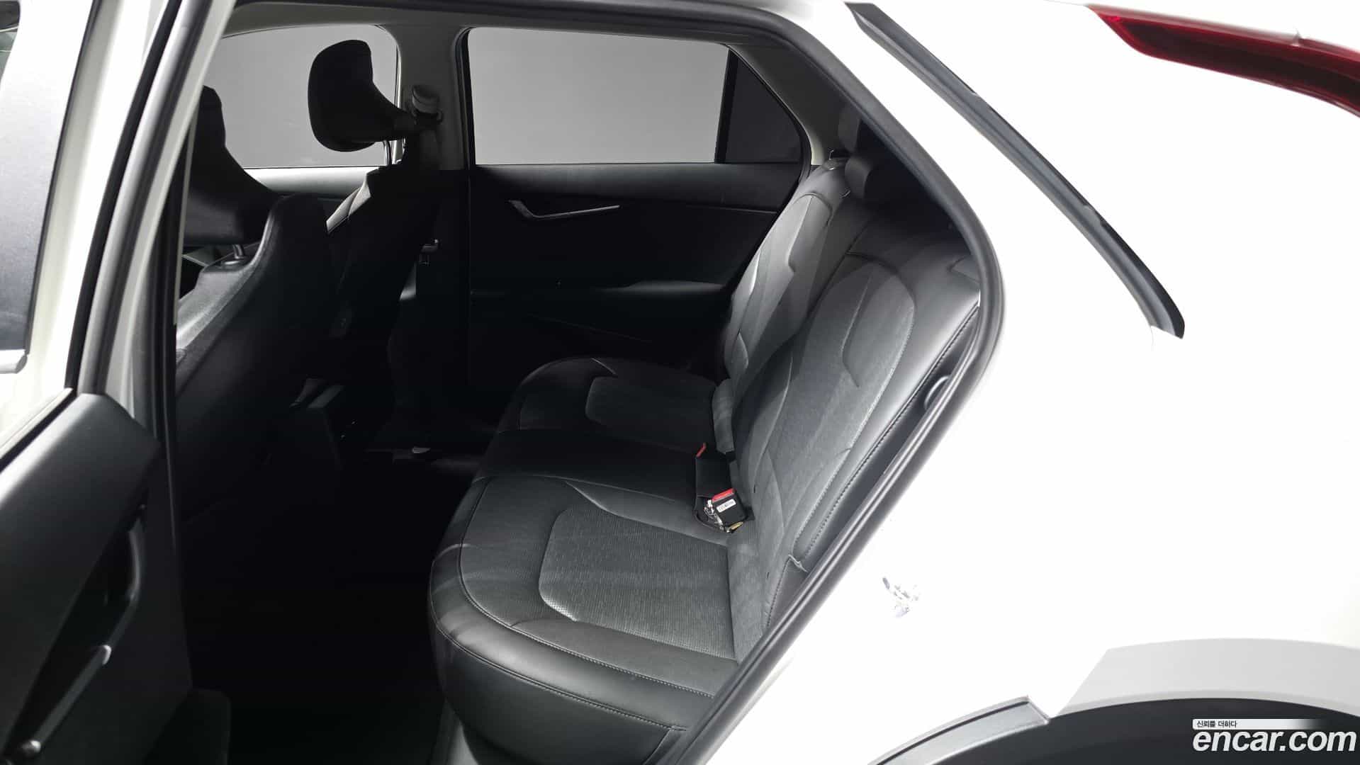Niro Kia 2022.5-INNER-036