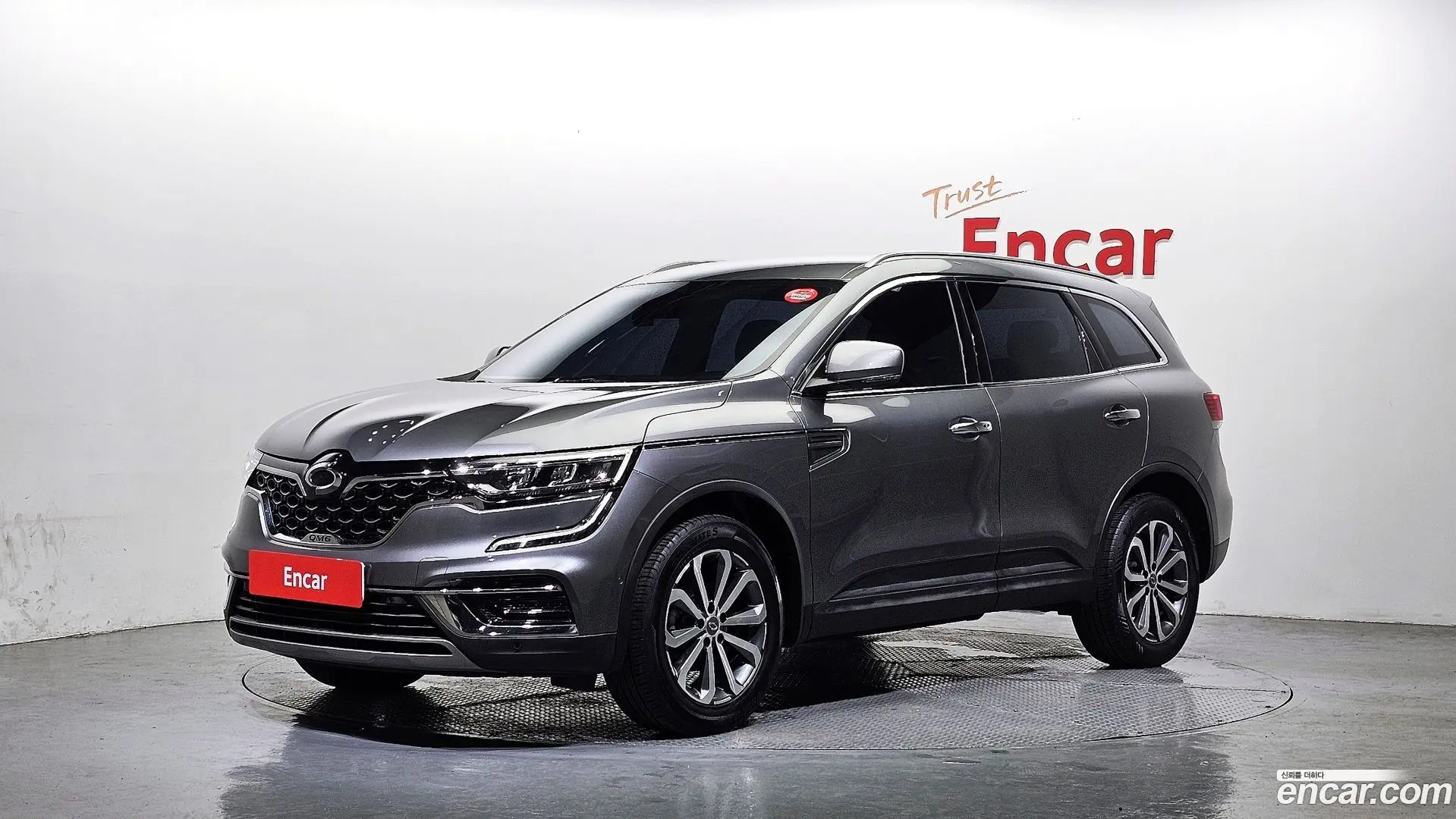 Main__Slider__Photo:QM6 Renault Korea 2022.1-0