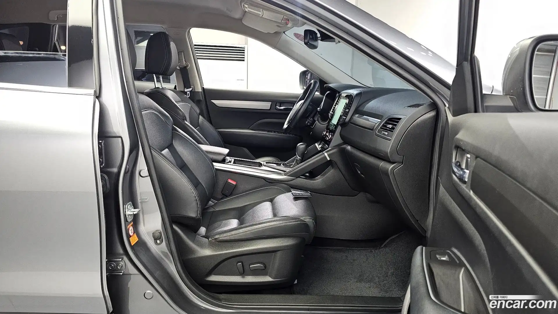 QM6 Renault Korea 2022.1-INNER-036