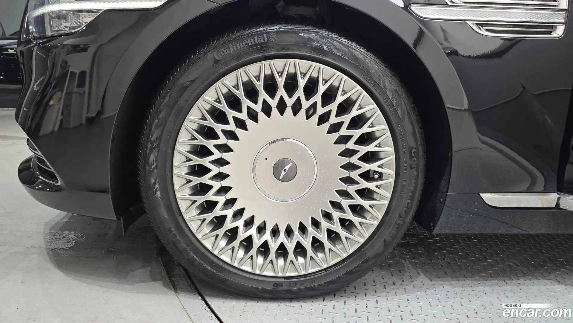 G90 Genesis 2020.10-OUTER-005