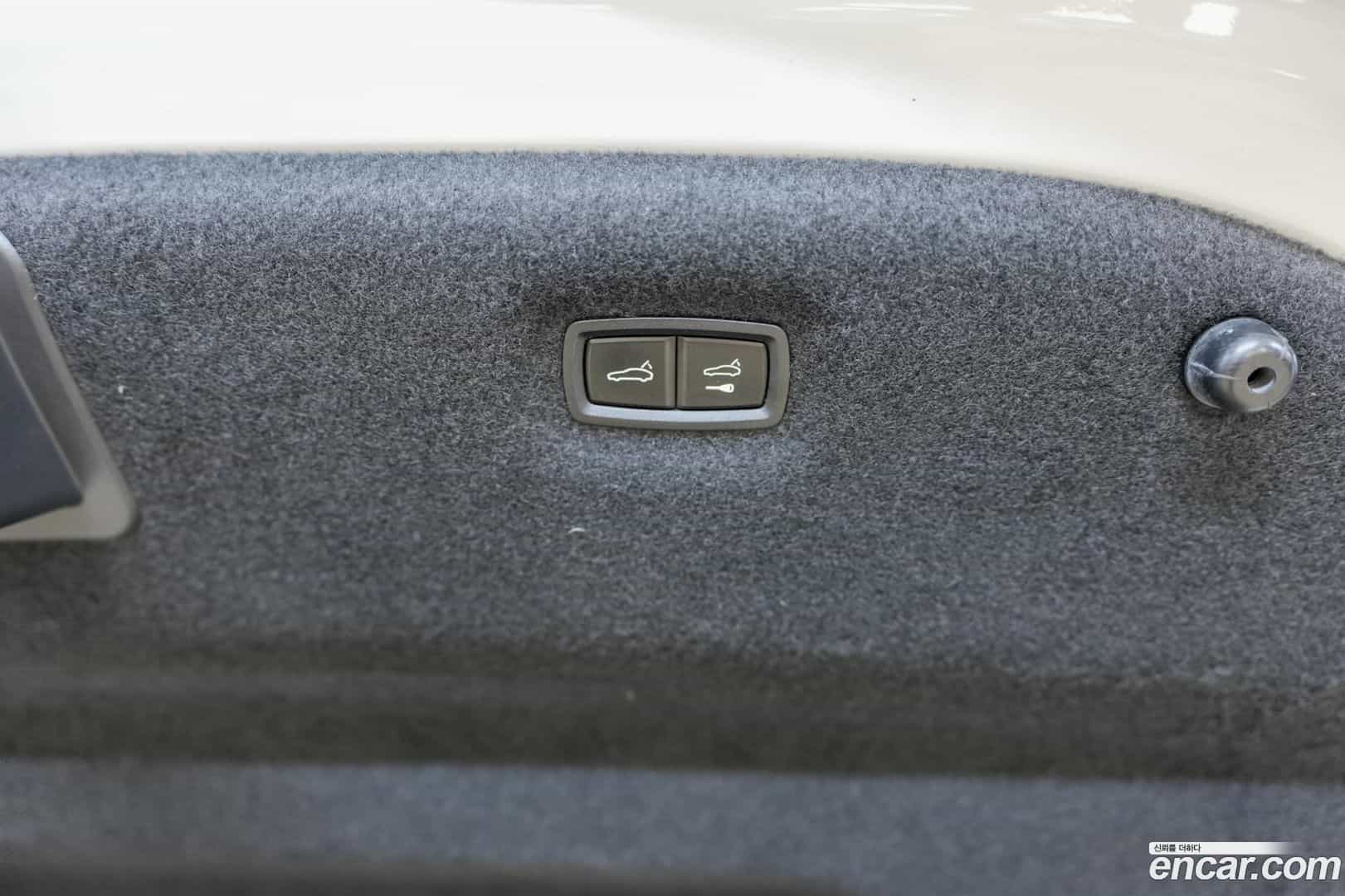 Taycan Porsche 2022.5-OPTION-024