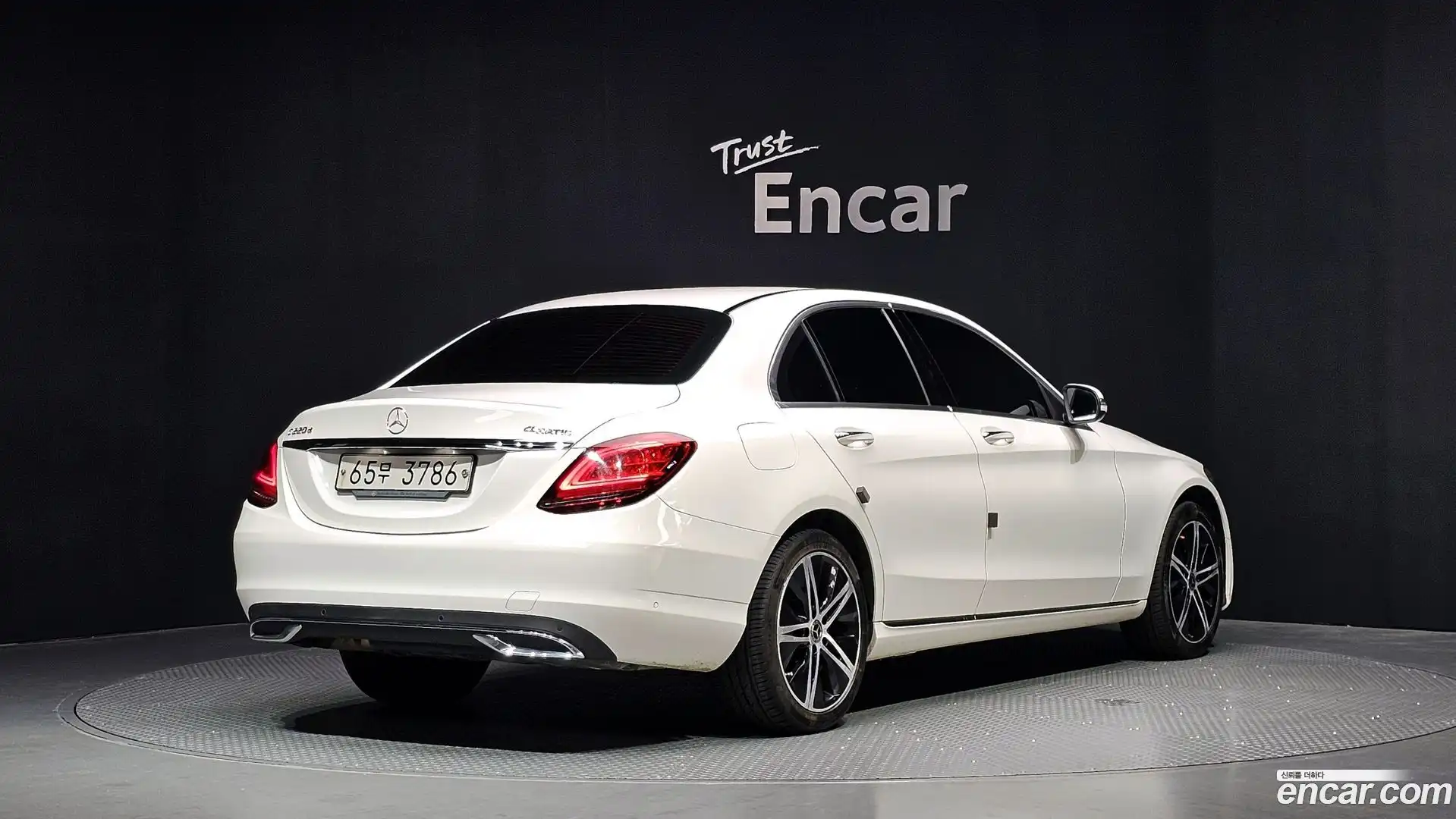 C-Class Mercedes-Benz 2019.5-OUTER-002